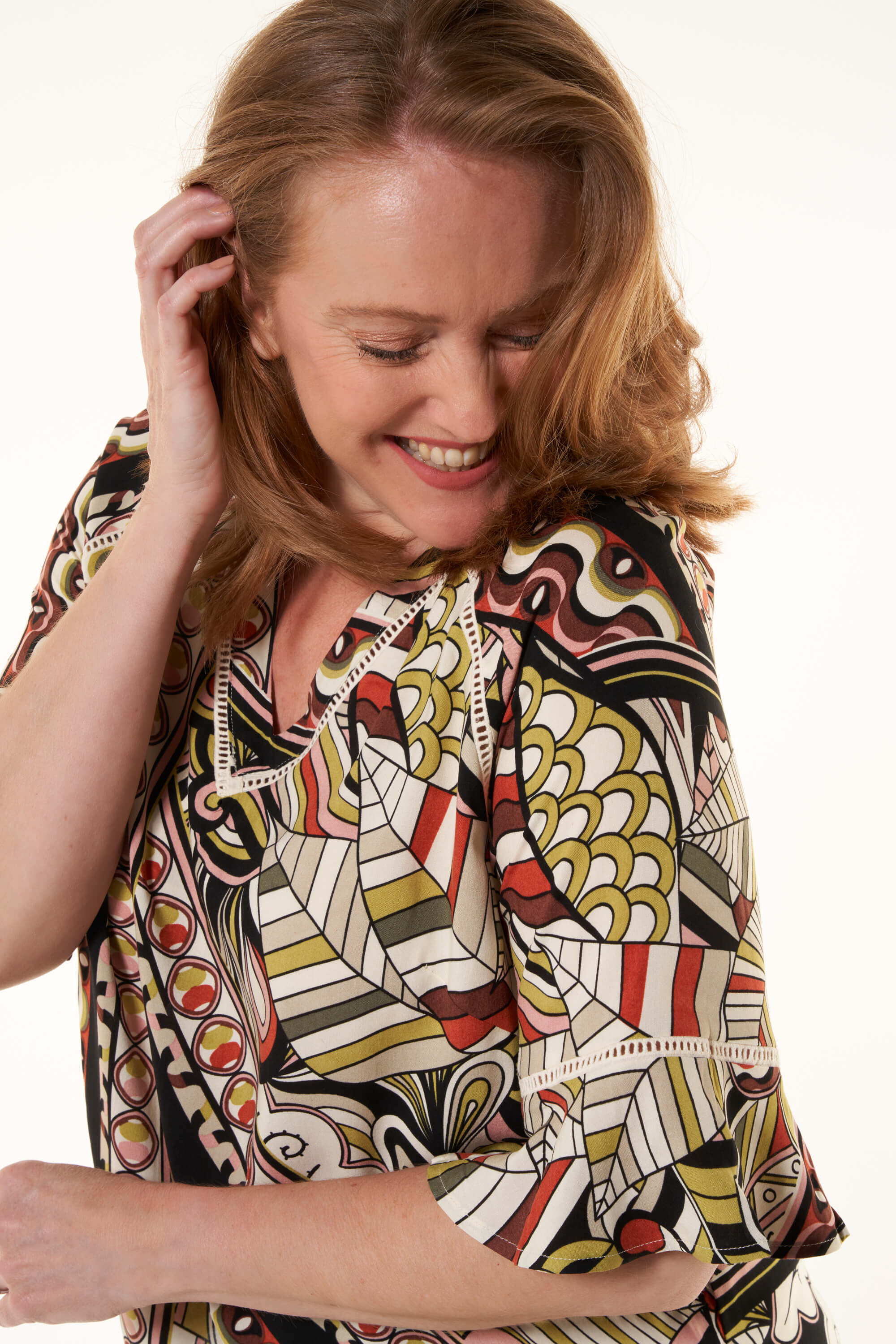 Bluse mit gestickten Details  image number 6