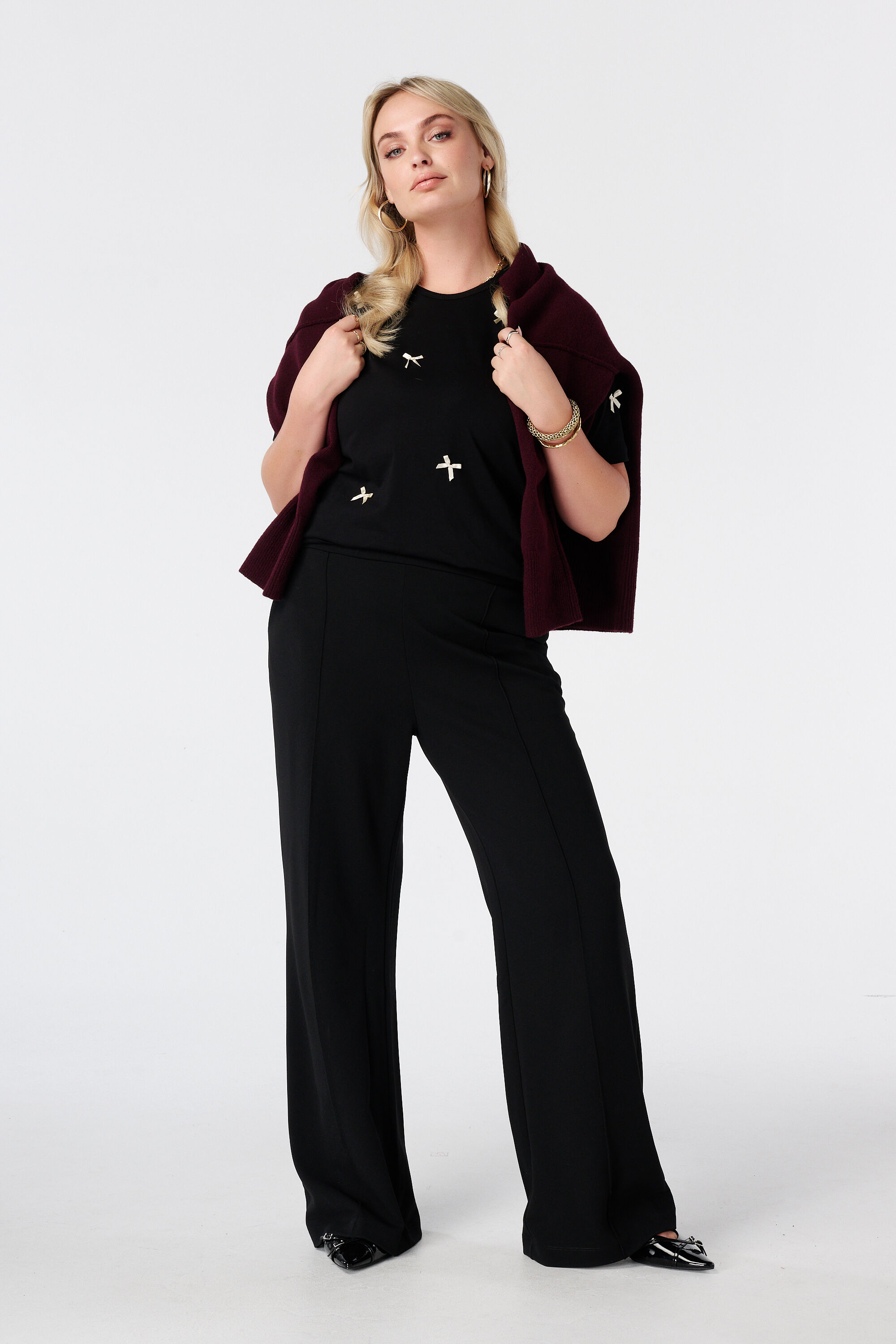 Straight Leg Stoffhose mit elastischem Bund