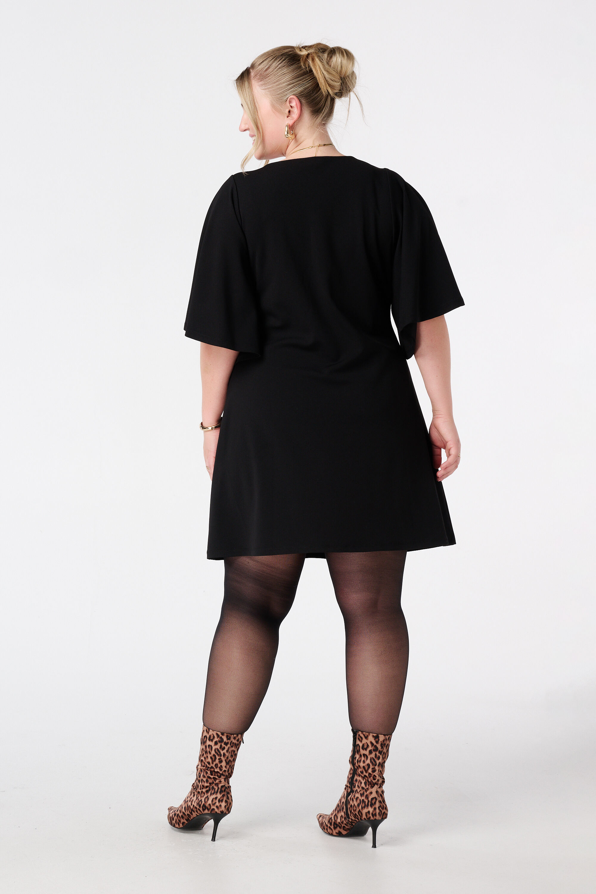 Kleid mit Schmetterlings&auml;rmeln image number 3