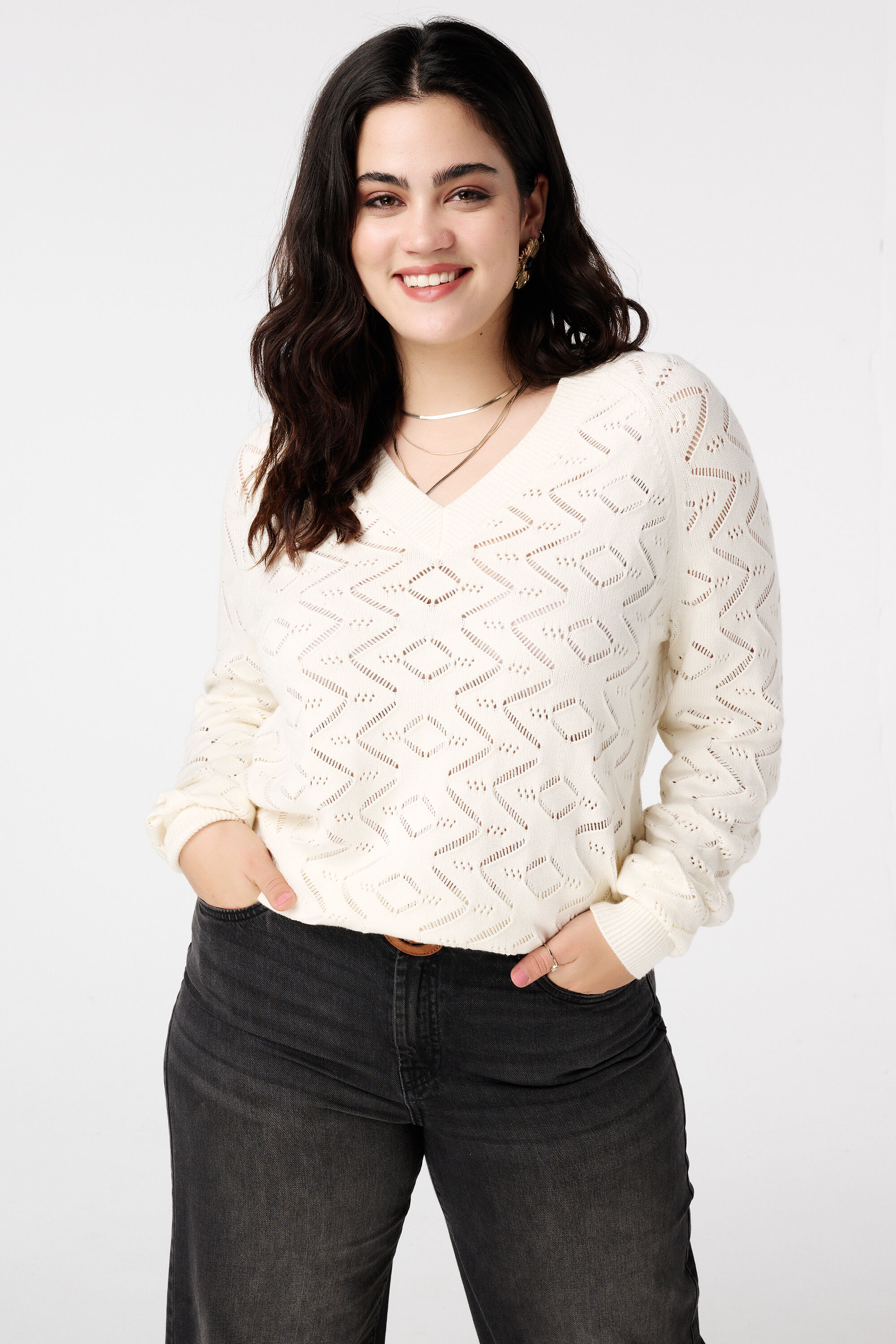 Pullover mit Lochmuster