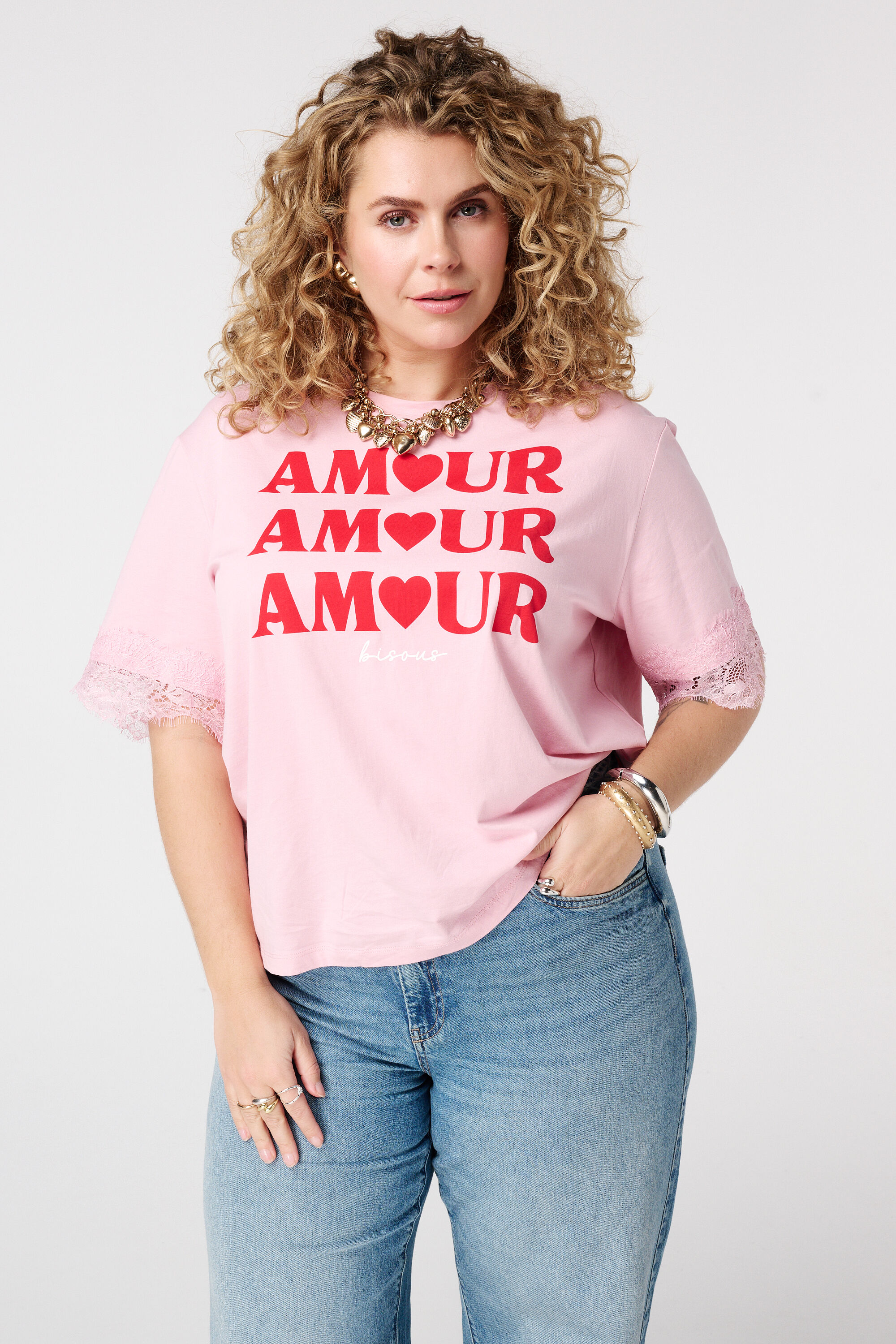 T-Shirt mit Spitzendetails image number 0