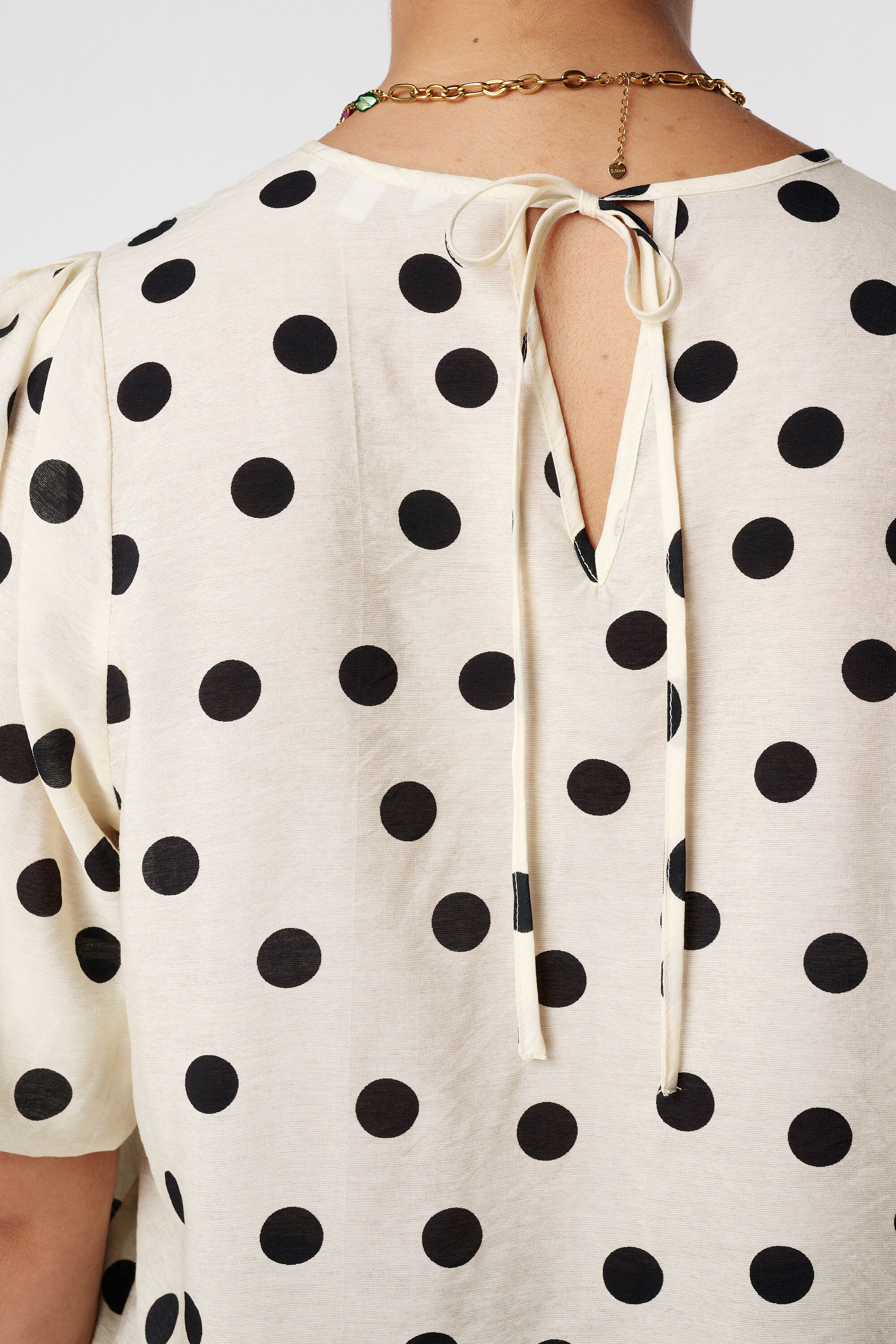 Bluse mit Punktmuster image number 6