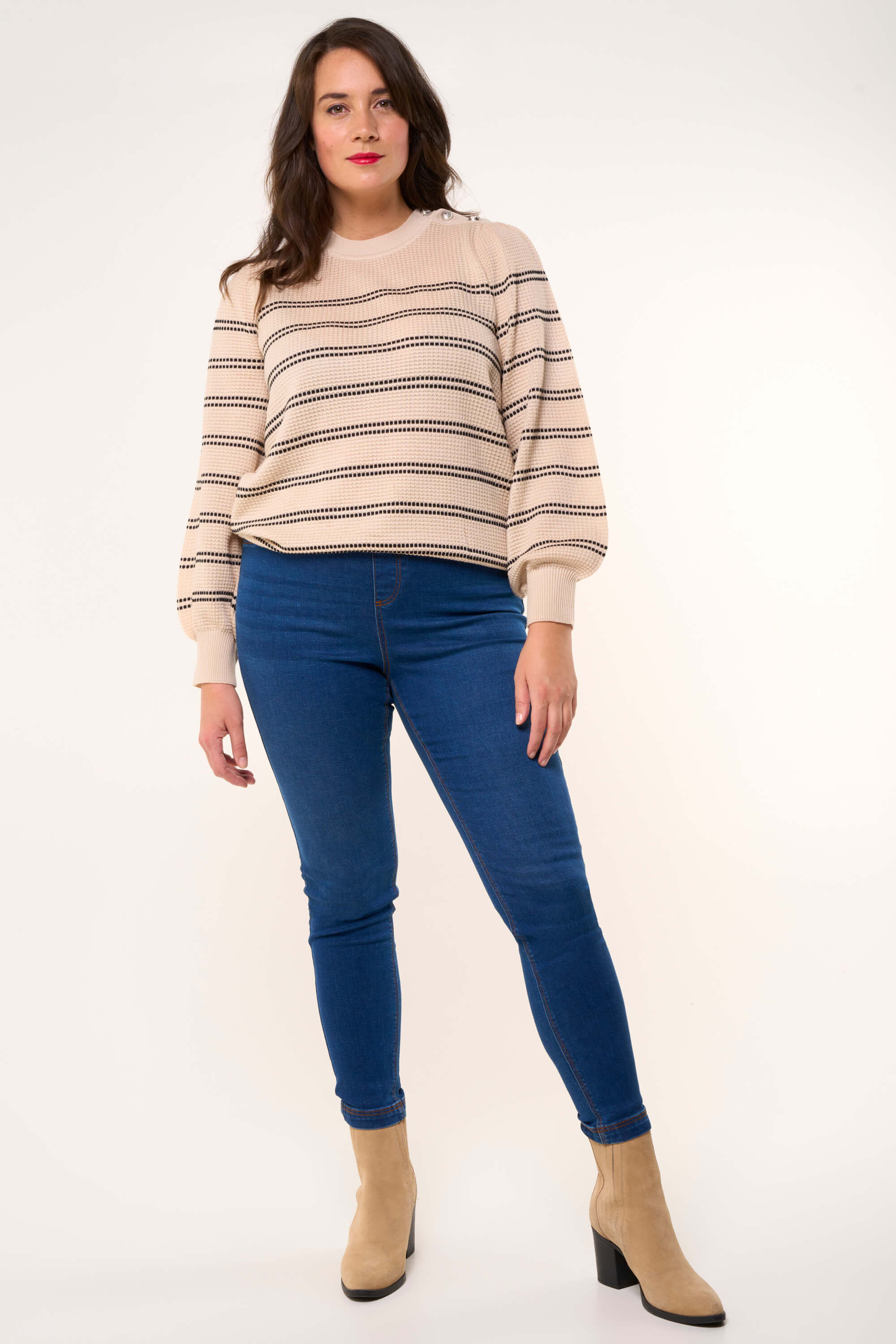 Slim-Fit-30 inch Treggings POPPY  image number 6