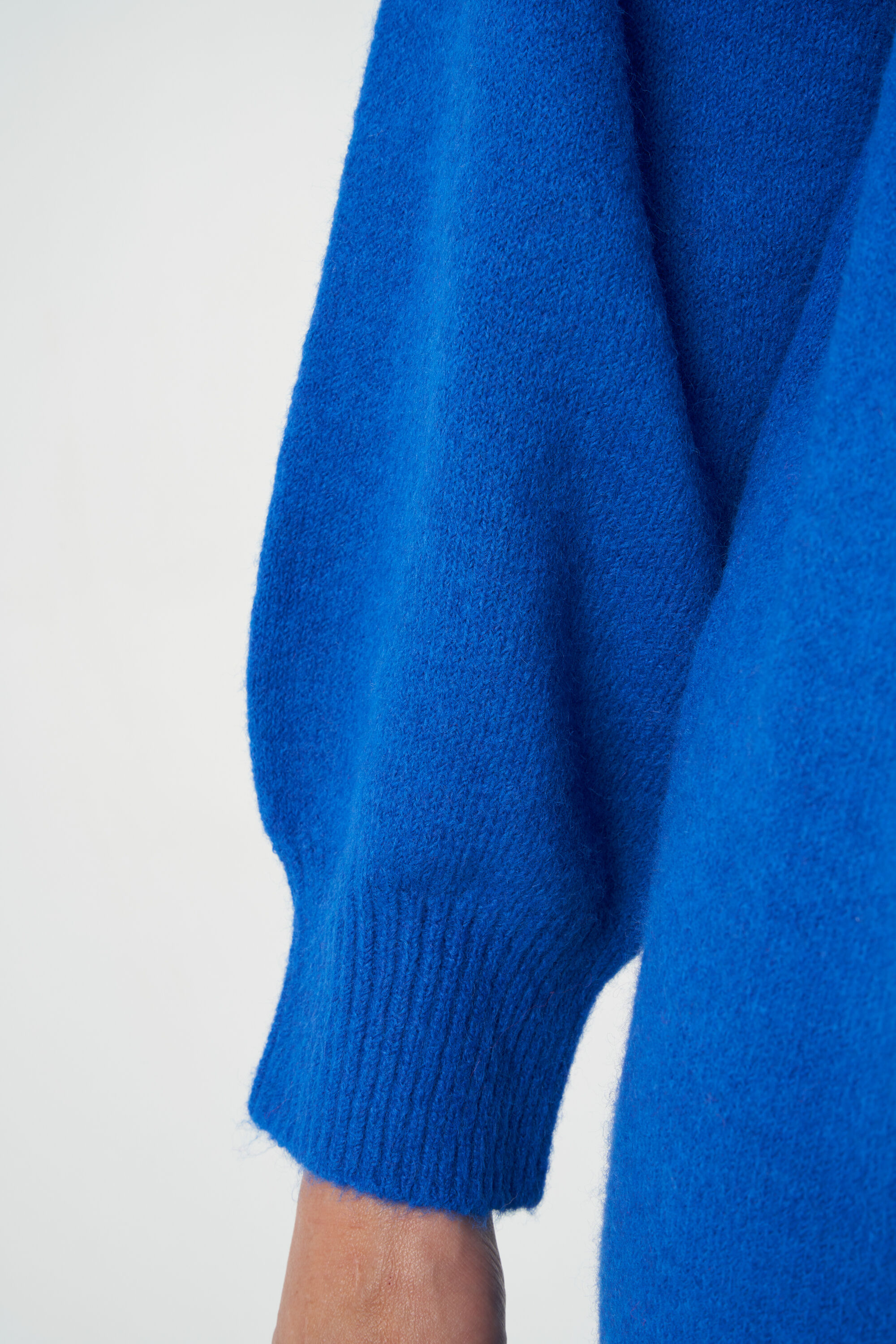 Feinstrick-Midikleid image number 4