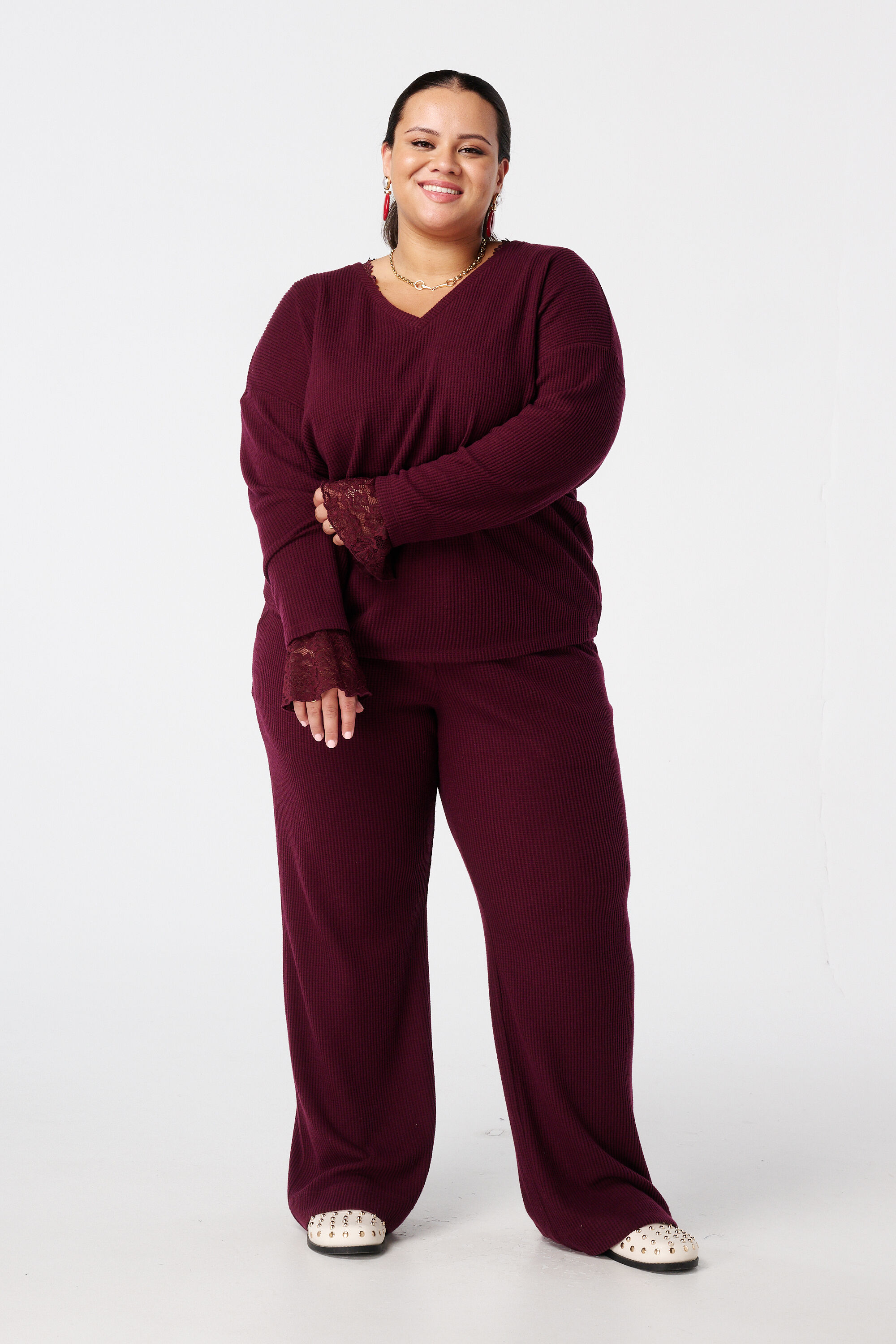 Fein gestrickter Pullover image number 5