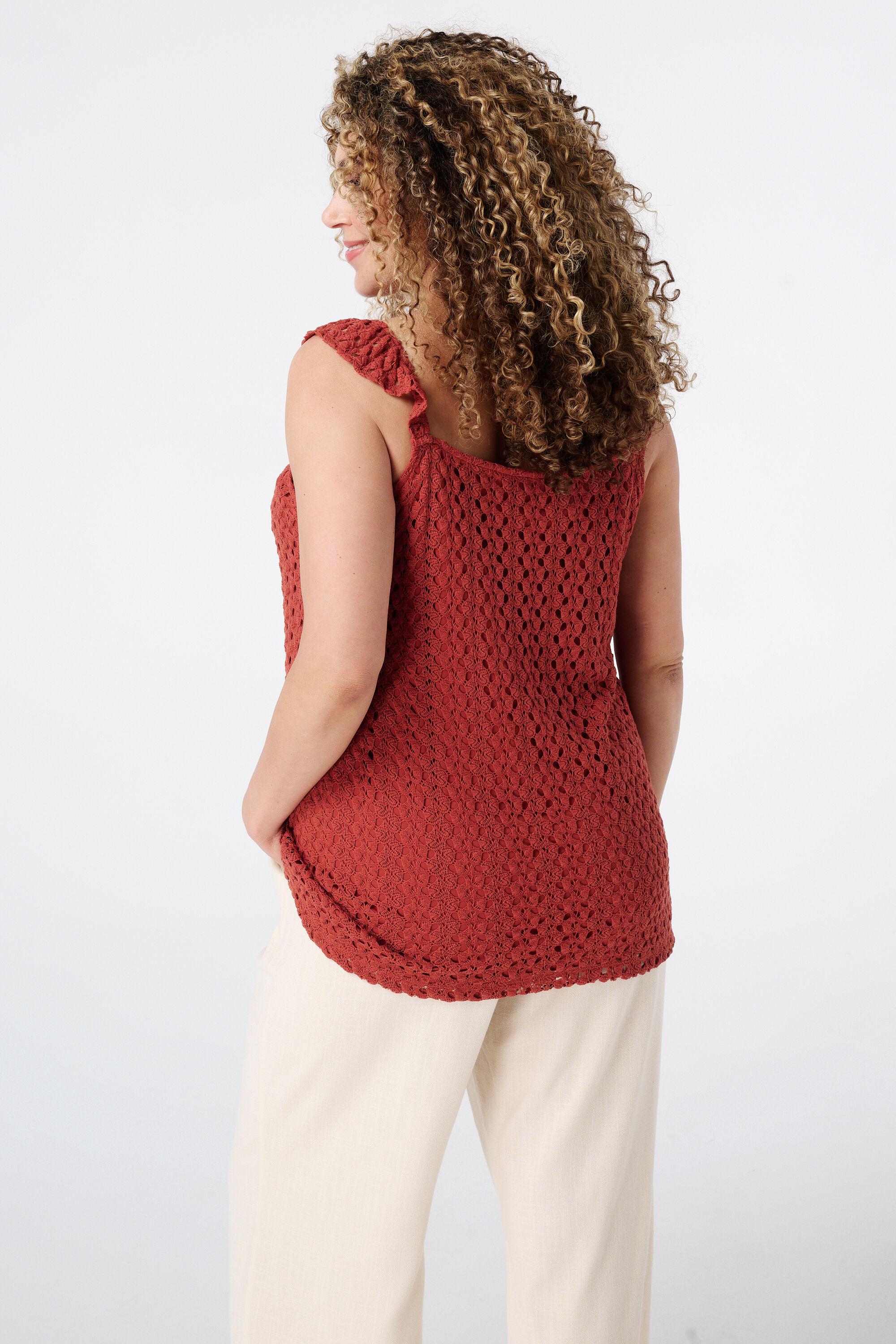 H&auml;keltop mit R&uuml;schenverzierung image number 3