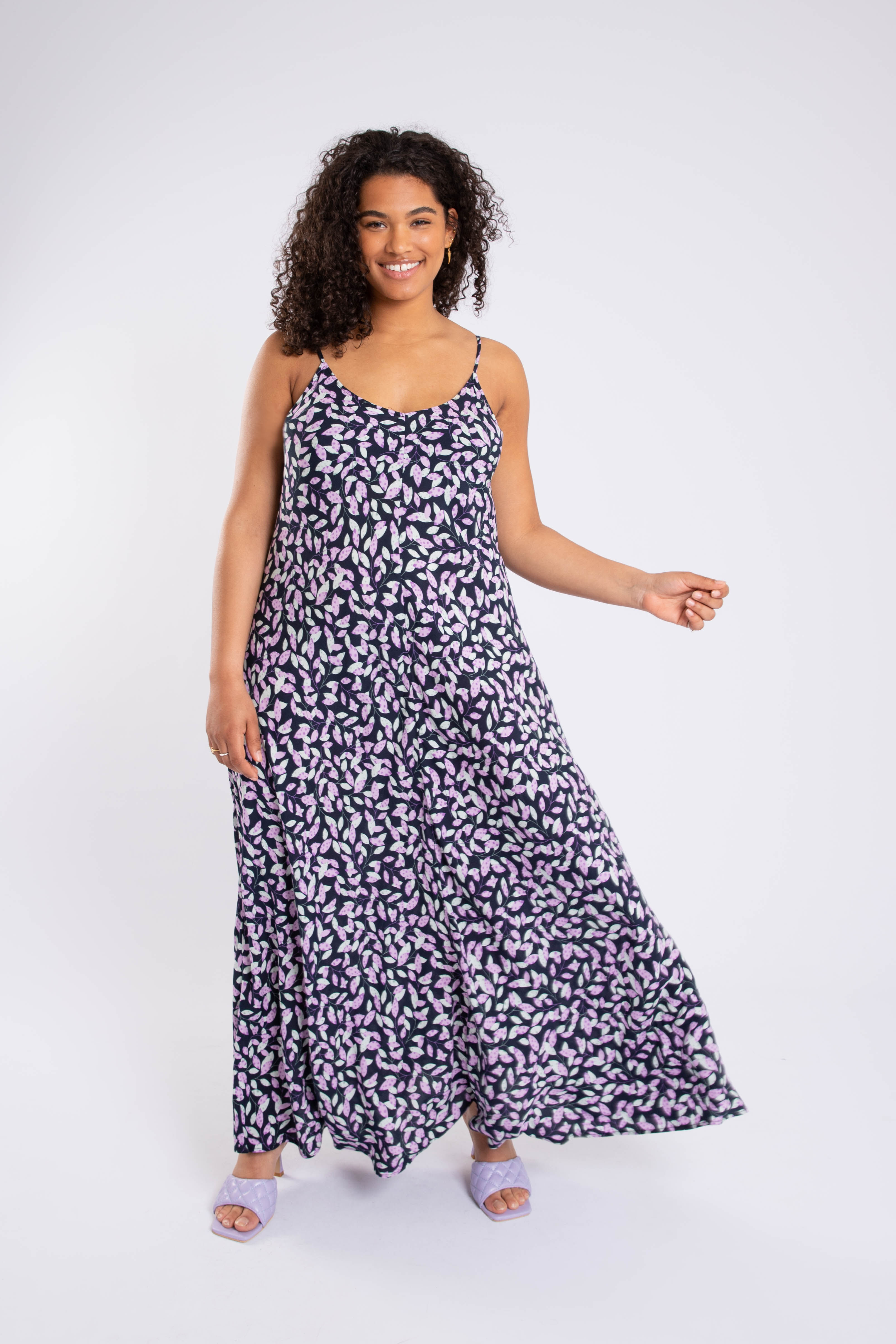 Kleid mit Print image number 5