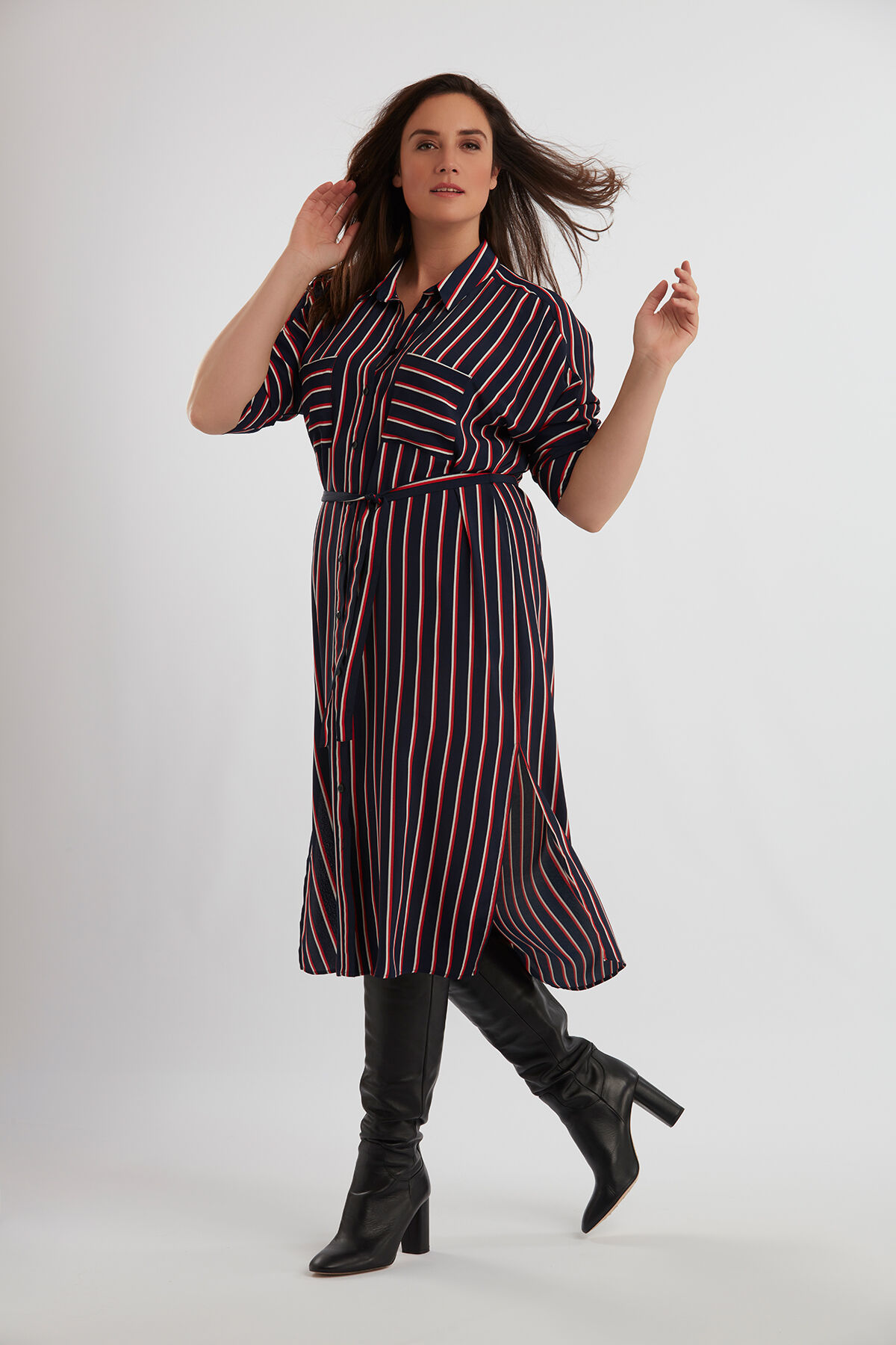 Gestreiftes Hemdkleid image number 4