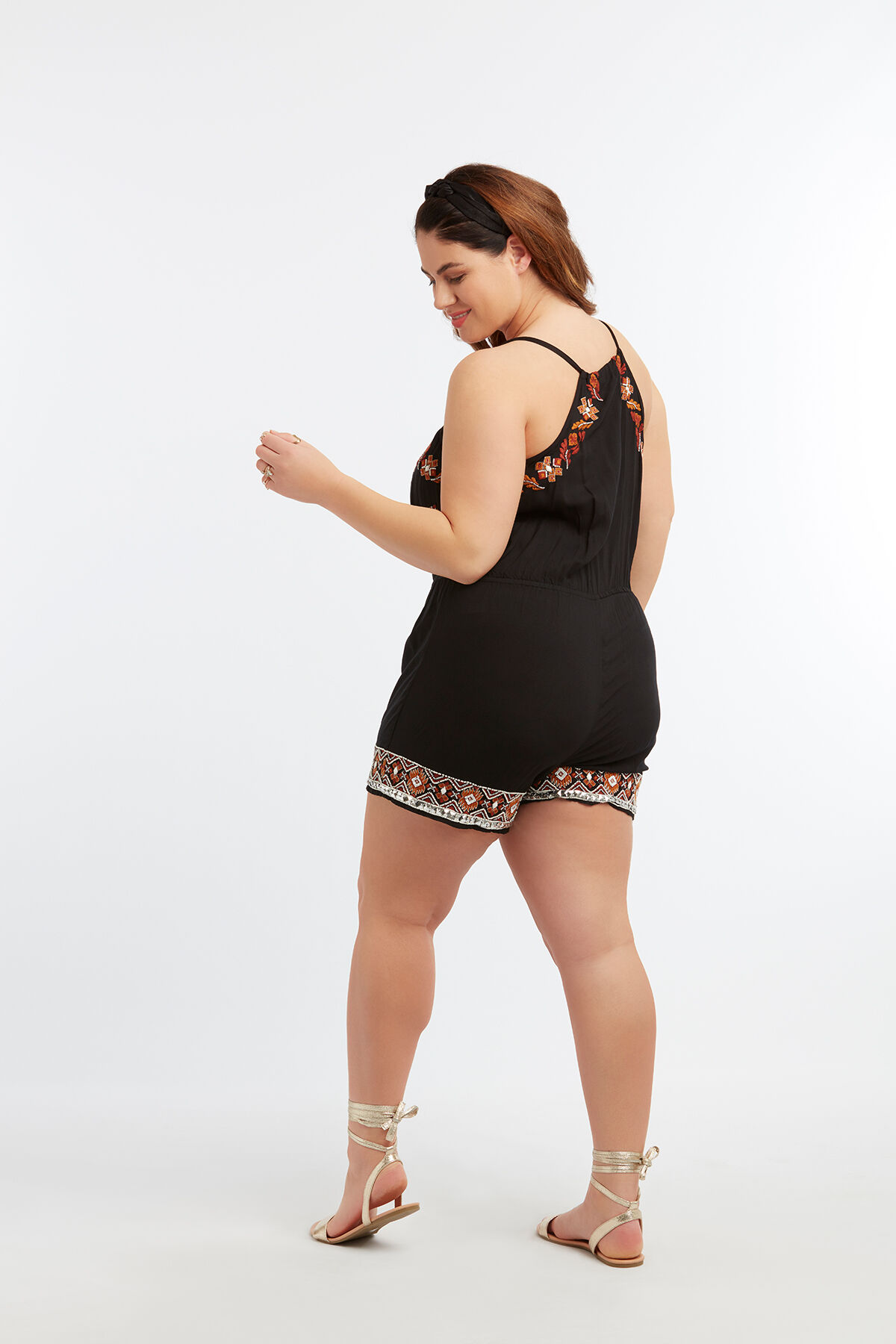 Playsuit mit Stickerei image number 5