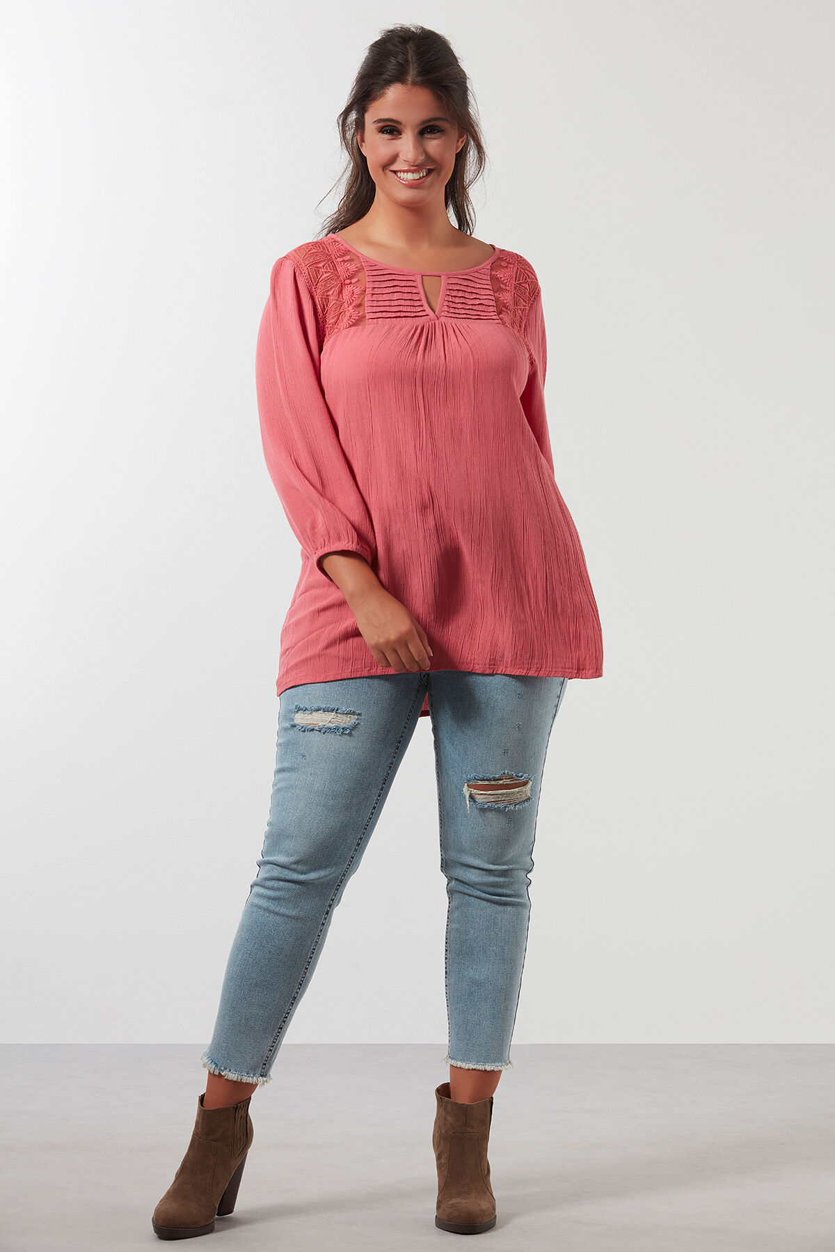 Bluse mit Knitter-Effekt image number 3