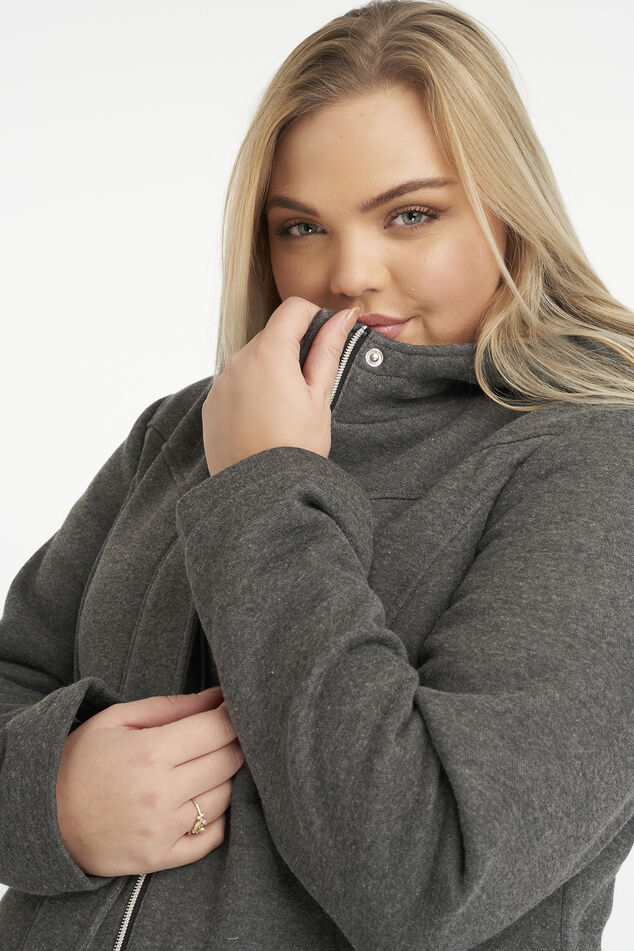 Jacke mit Kapuze image number 4