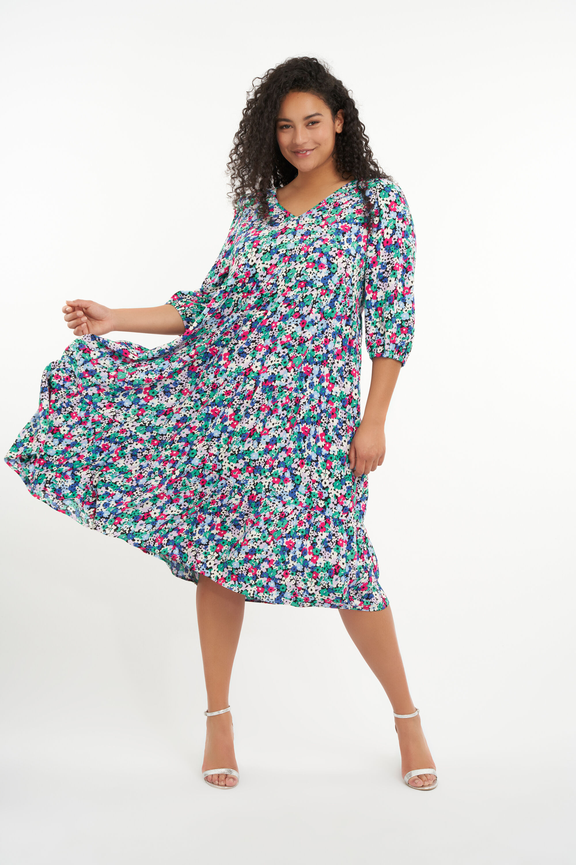 Langes Kleid mit Print  image number 0