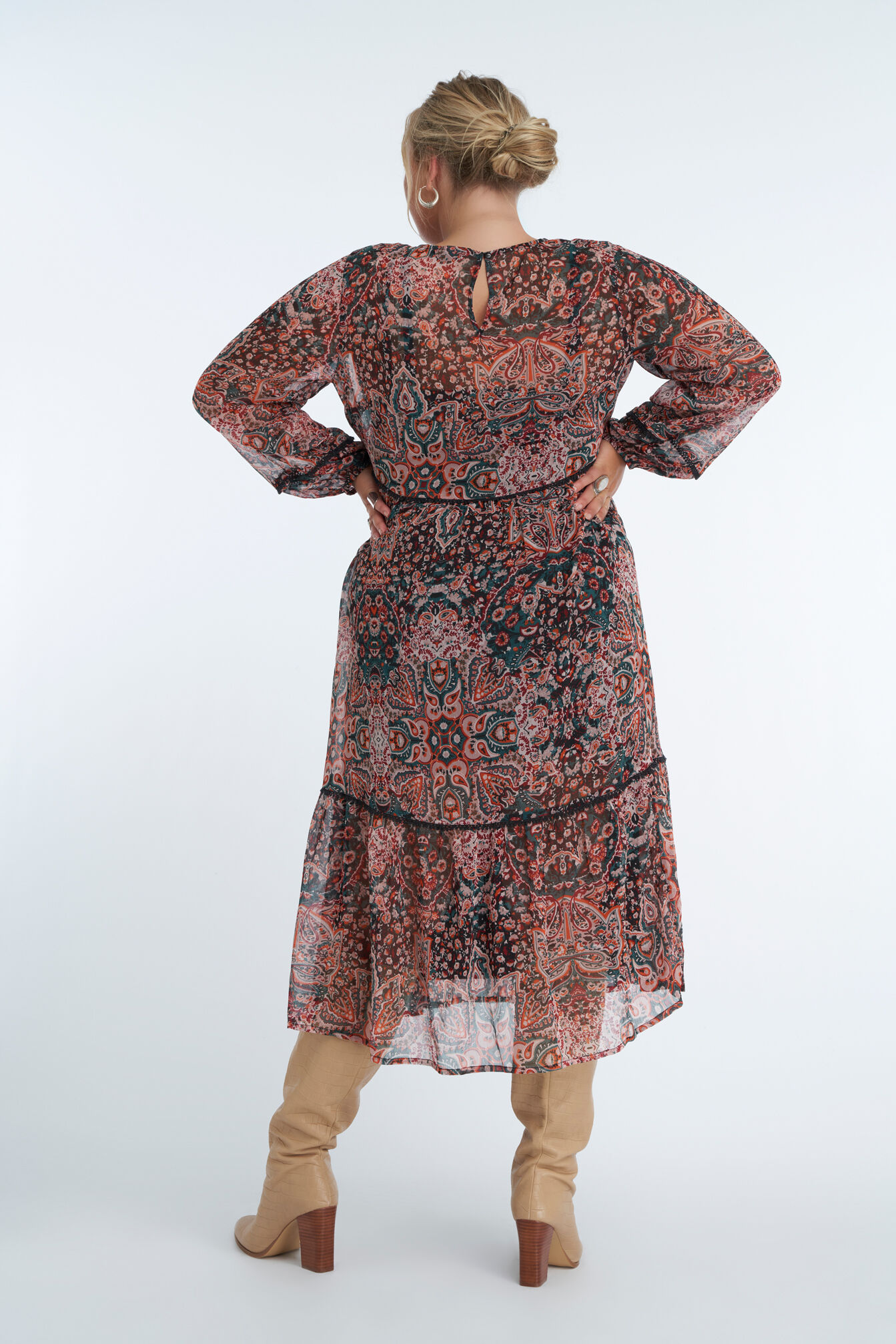 Langes weites Kleid mit Print image number 3