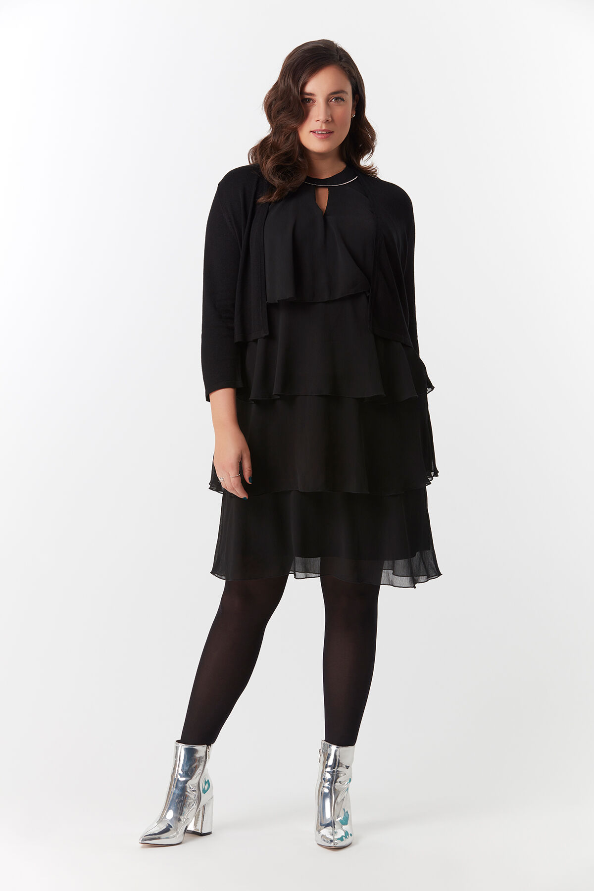 Kleid mit R&uuml;schen image number 4