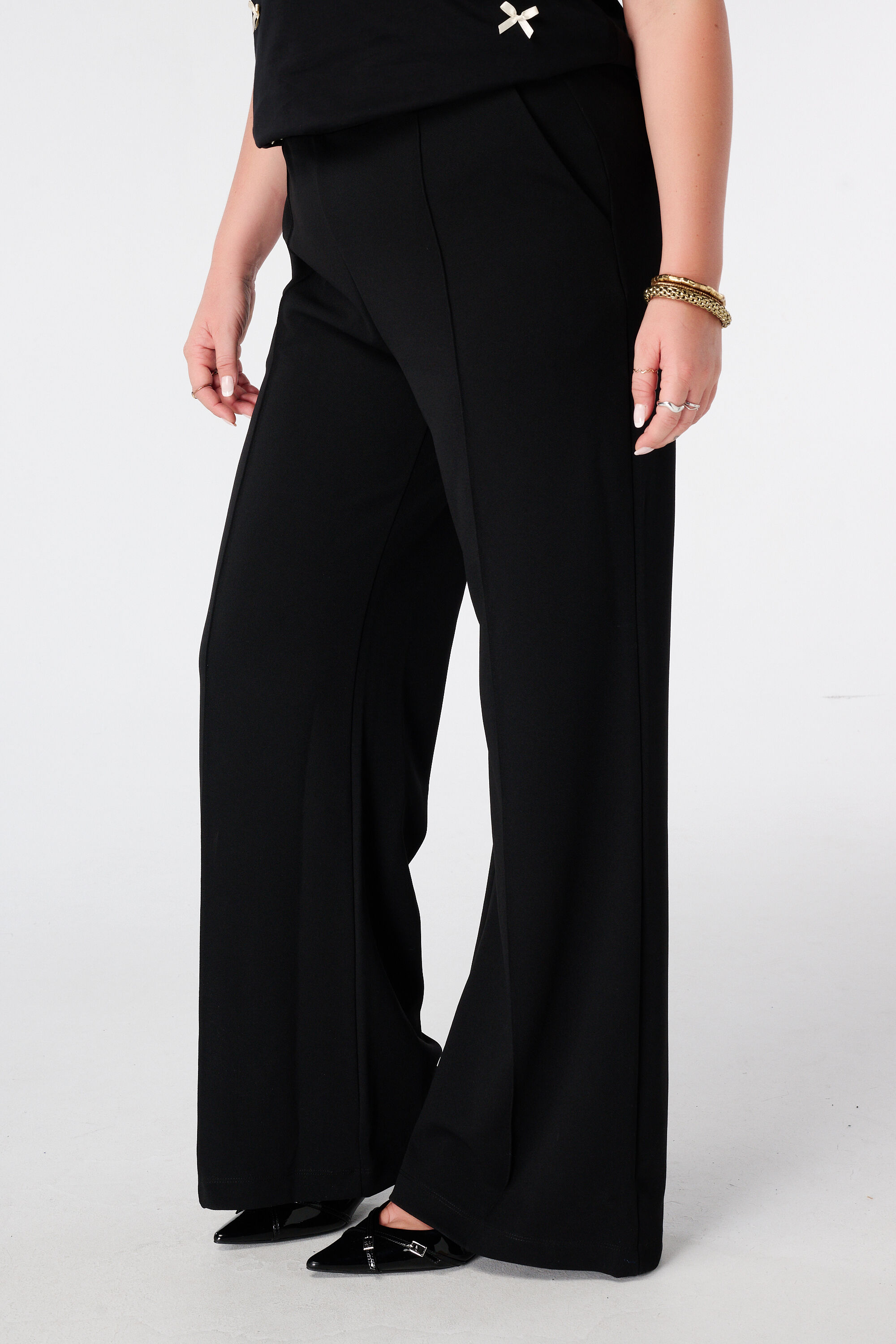 Straight Leg Stoffhose mit elastischem Bund image number 3