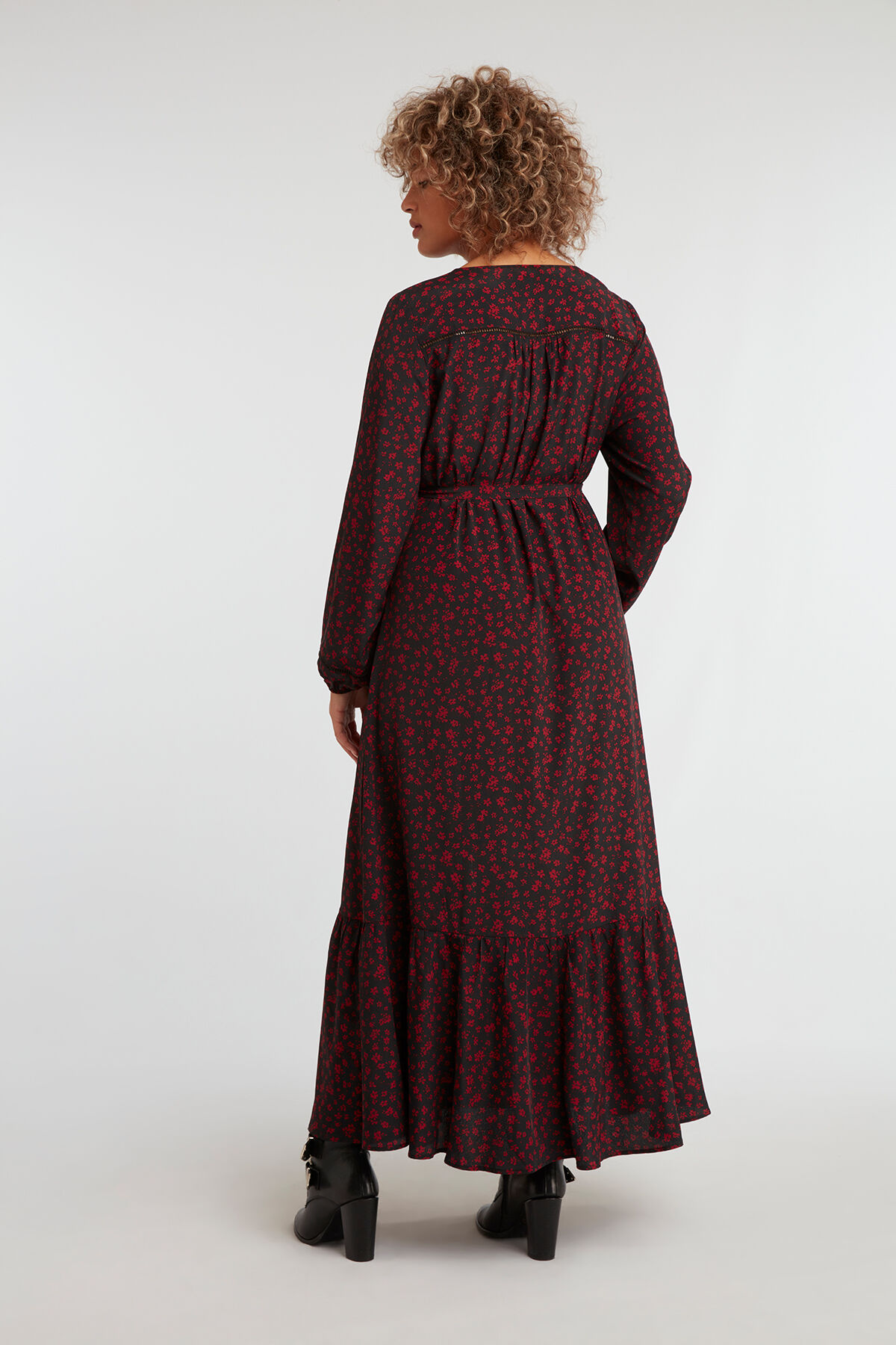 Kleid mit Print image number 5