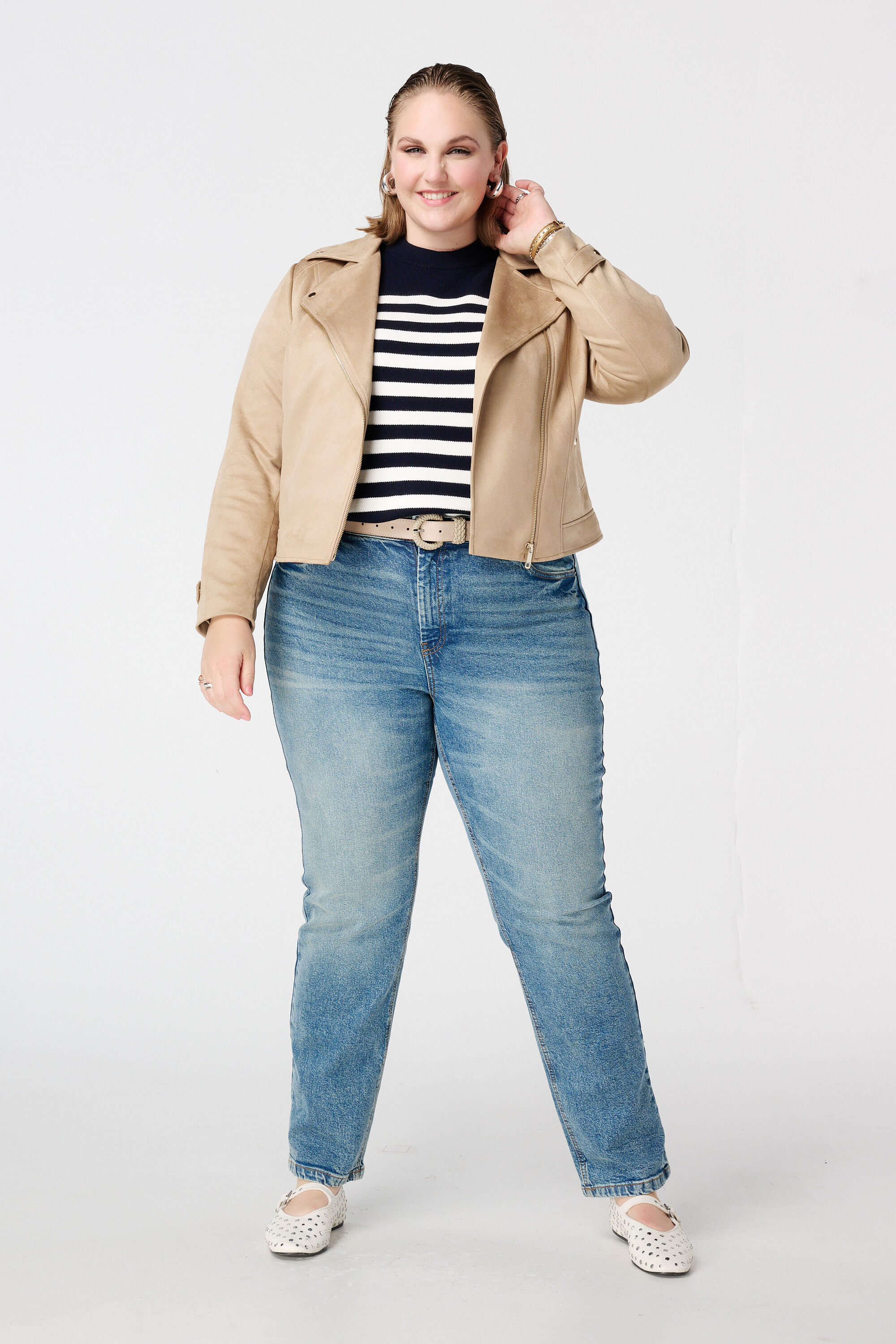 Bikerjacke aus Velourslederimitat image number 5