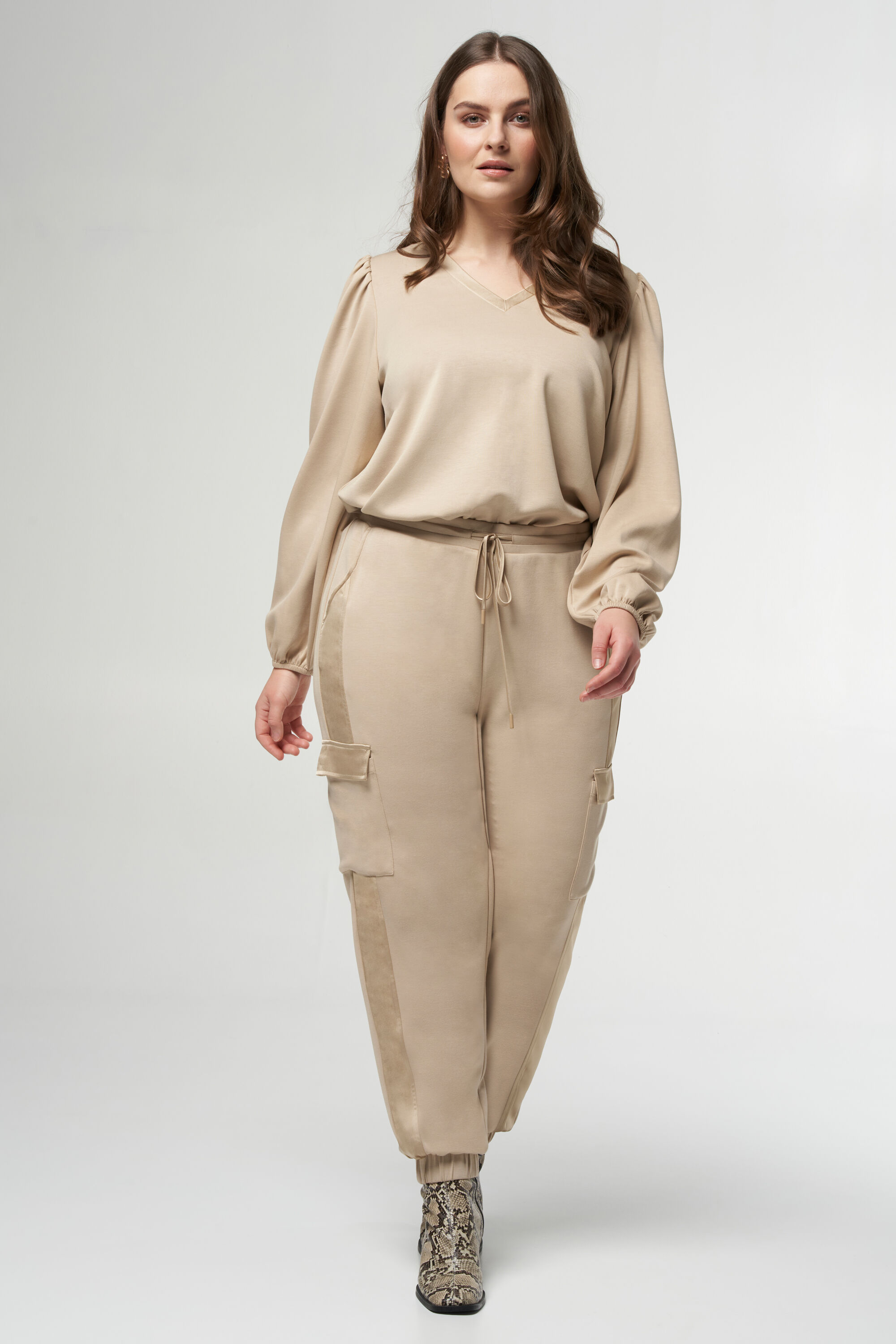 Satin-Cargohose image number 6