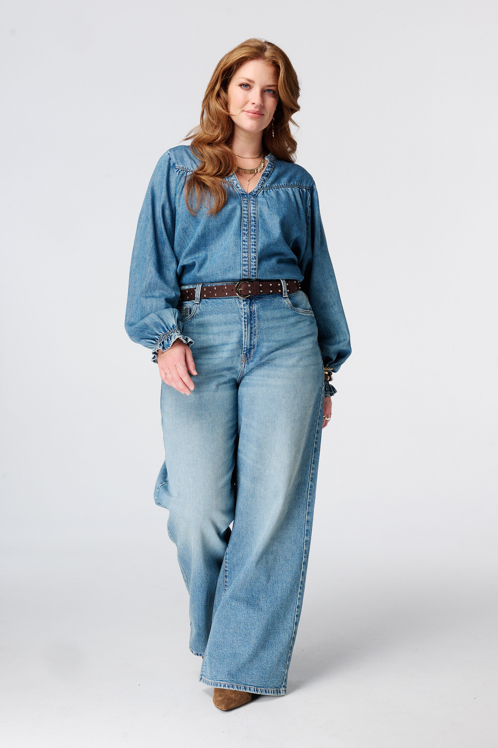 Jeansbluse mit Trompeten&auml;rmeln image number 3