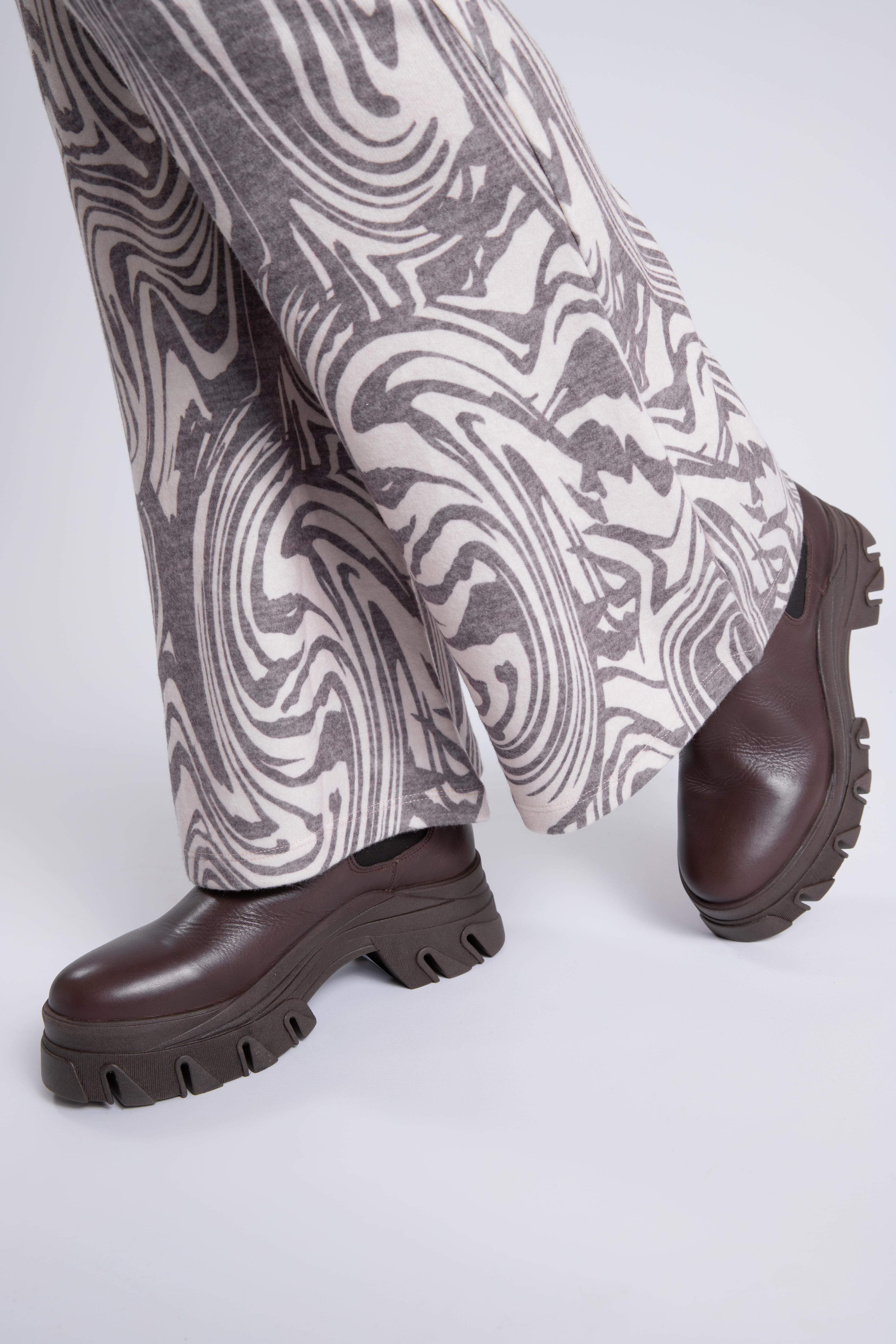 Ausgestellte Leggings mit Print  image number 7