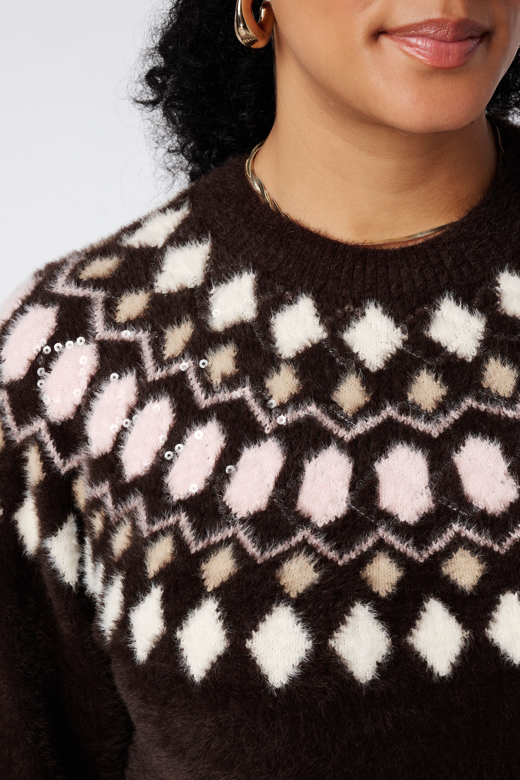Pullover mit Pailletten image number 6