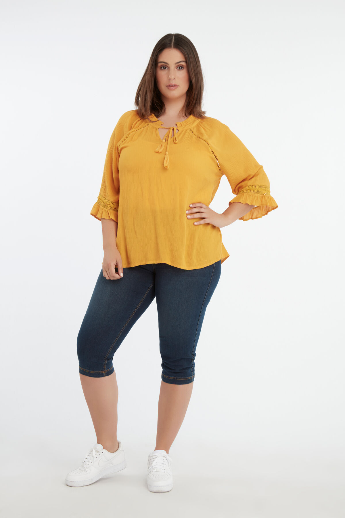 Bluse mit Lochmuster-Details image number 5