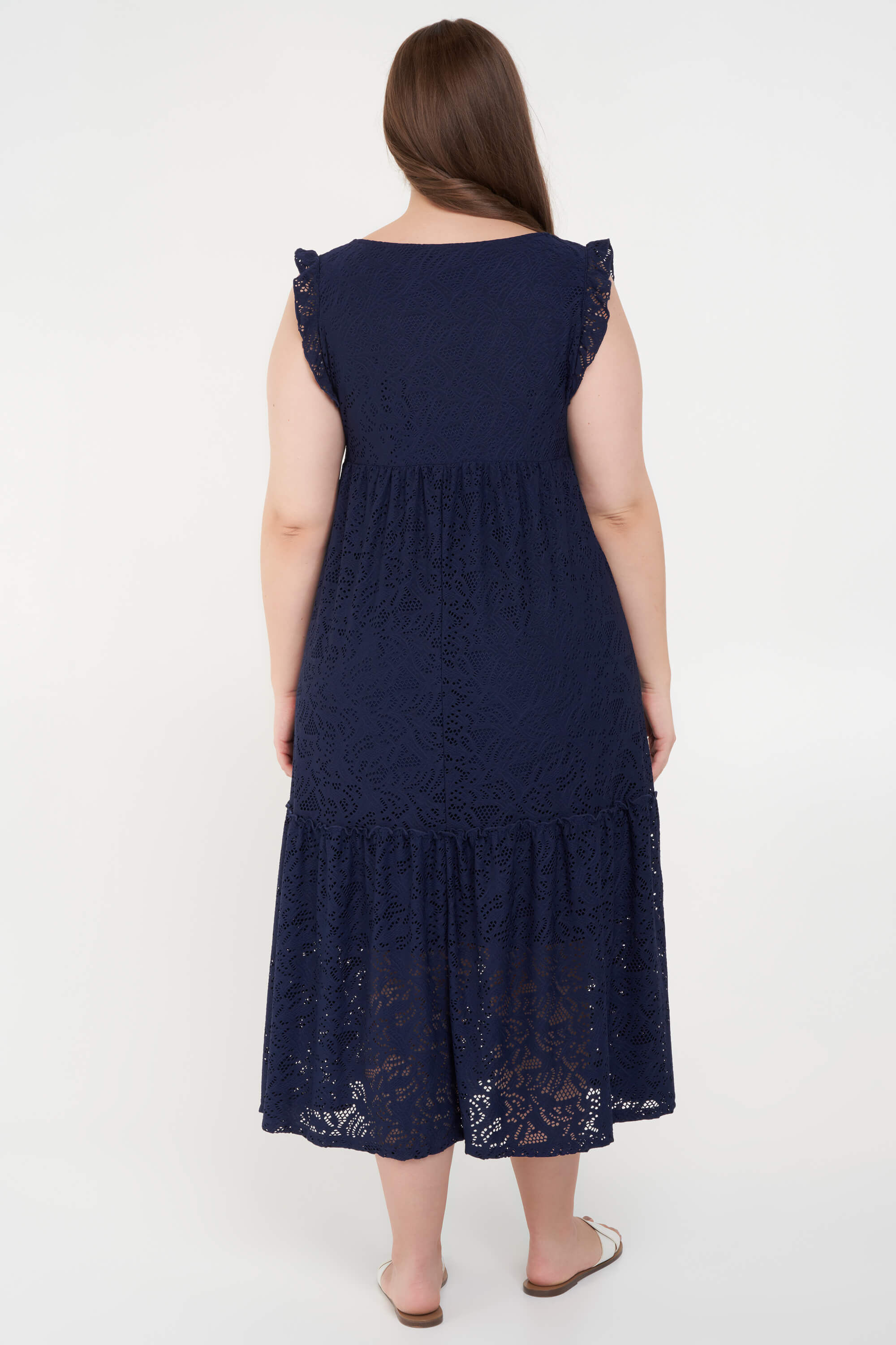 Kleid mit Lochstickerei  image number 3