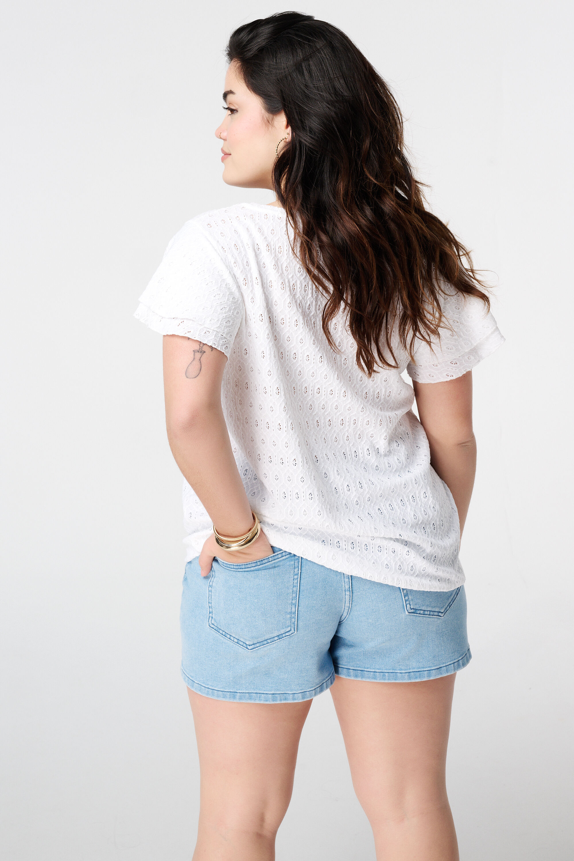 Top mit Lochmuster-Stoff image number 3