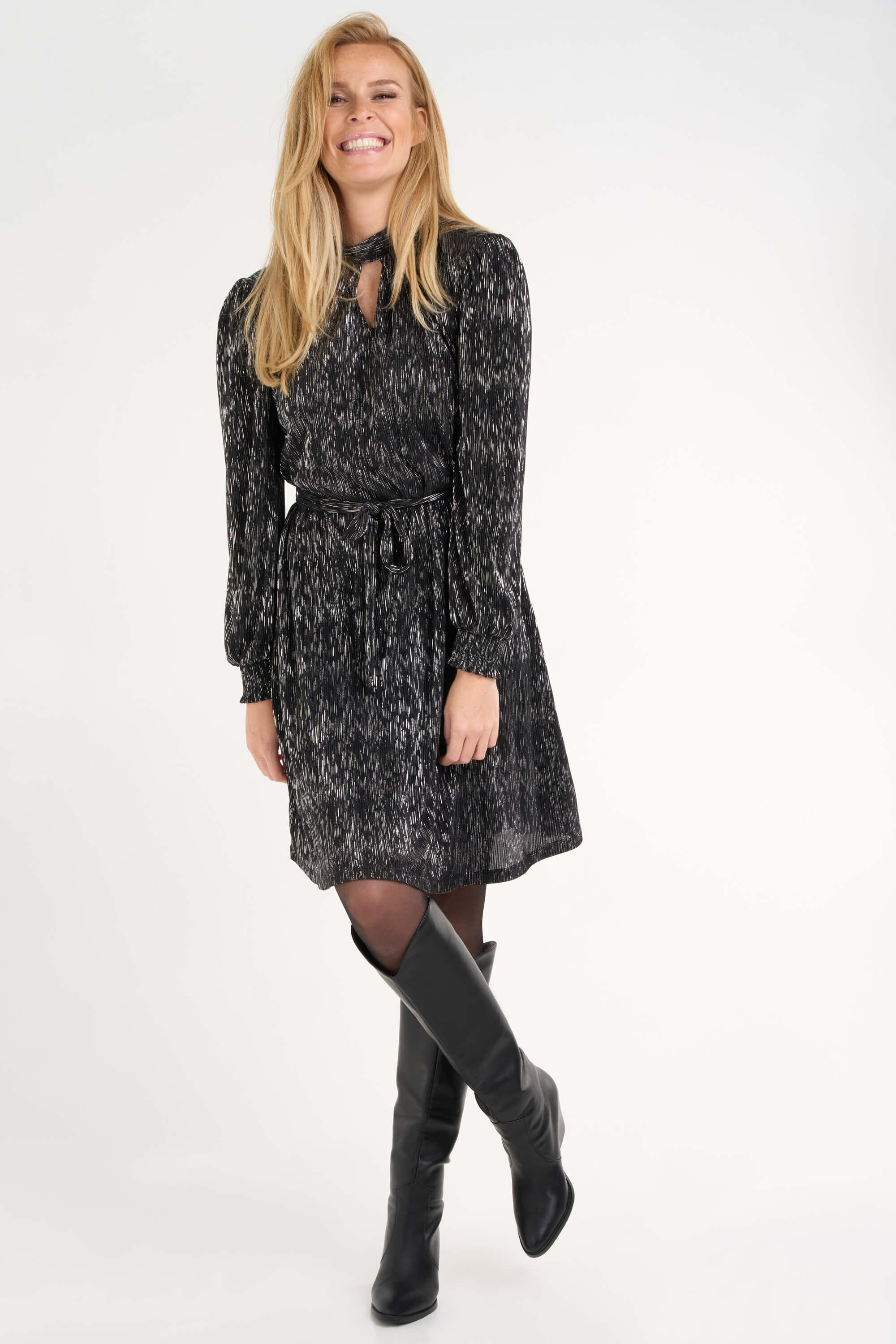 Glitzerkleid mit G&uuml;rtel image number 7