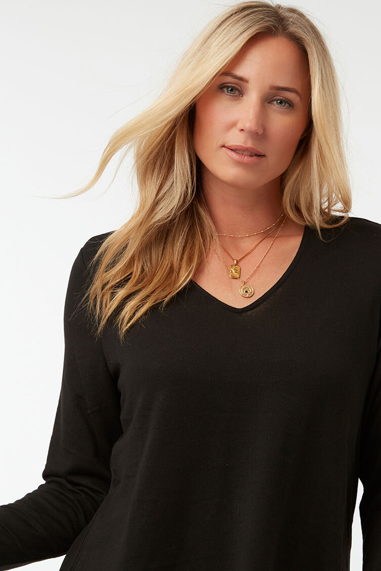 T-Shirt mit V-Ausschnitt image number 5