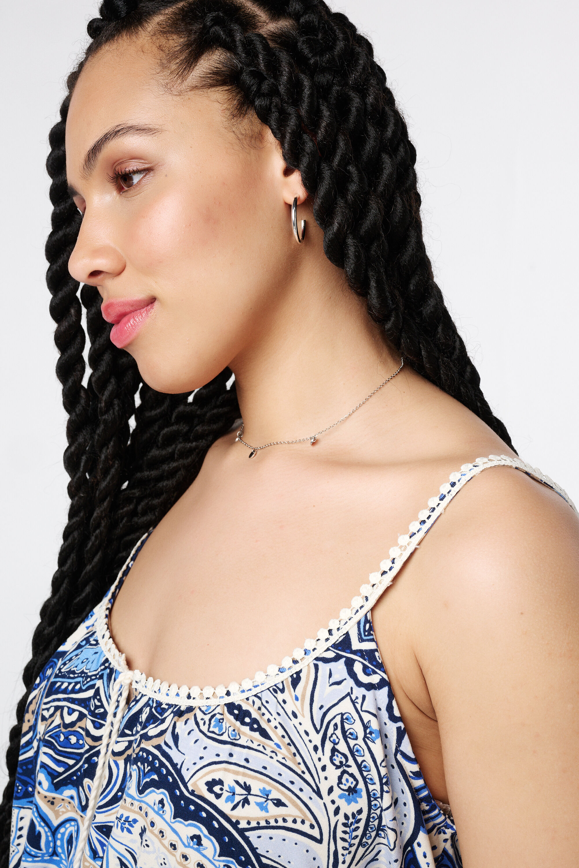 Top mit H&auml;keldetails image number 4