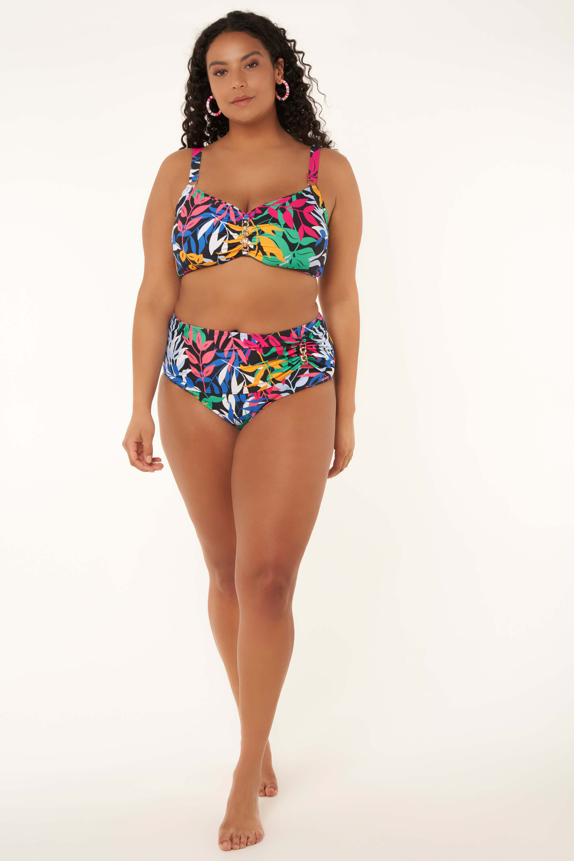 Bikinioberteil mit Metall-Ddetails  image number 7