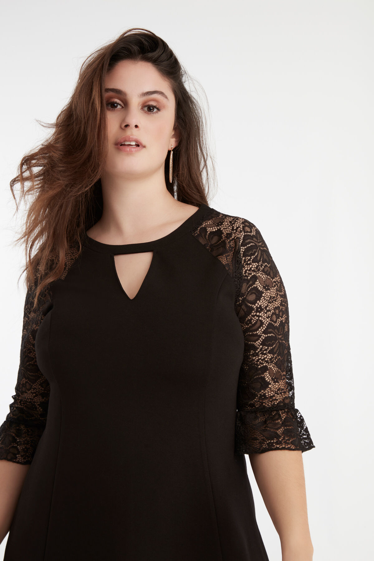 Kleid mit Spitzen-&Auml;rmeln image number 4