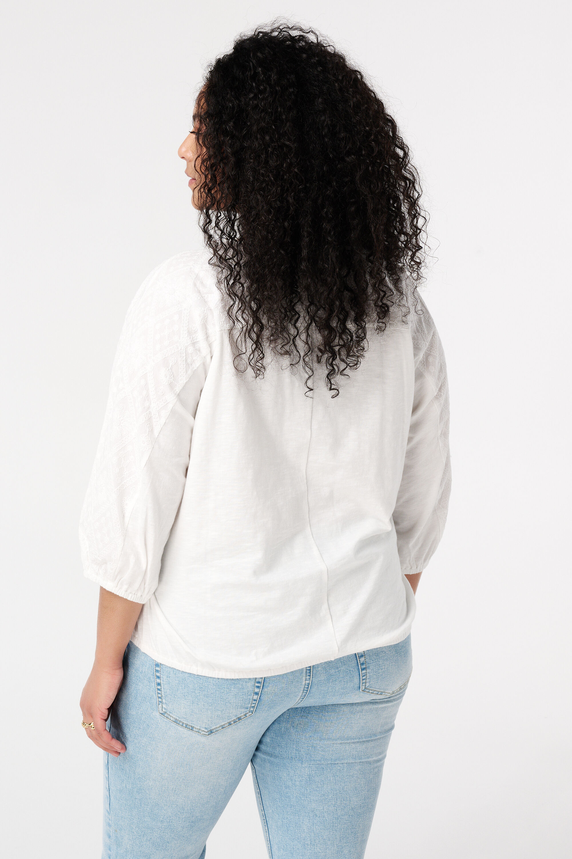 Top mit Spitzenverzierungen image number 3