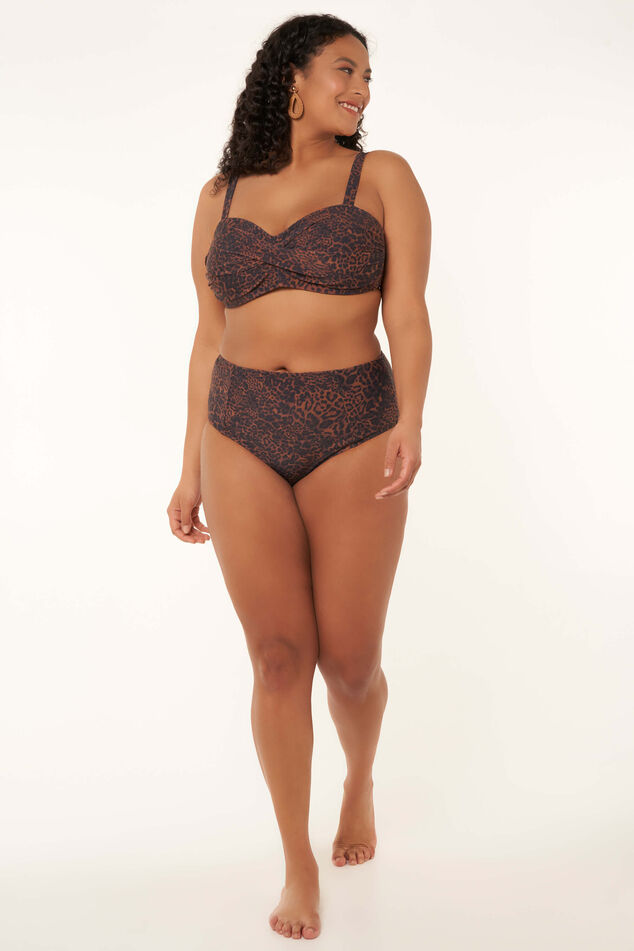 Hoch geschnittene Bikinihose mit Panther-Print  image number 6