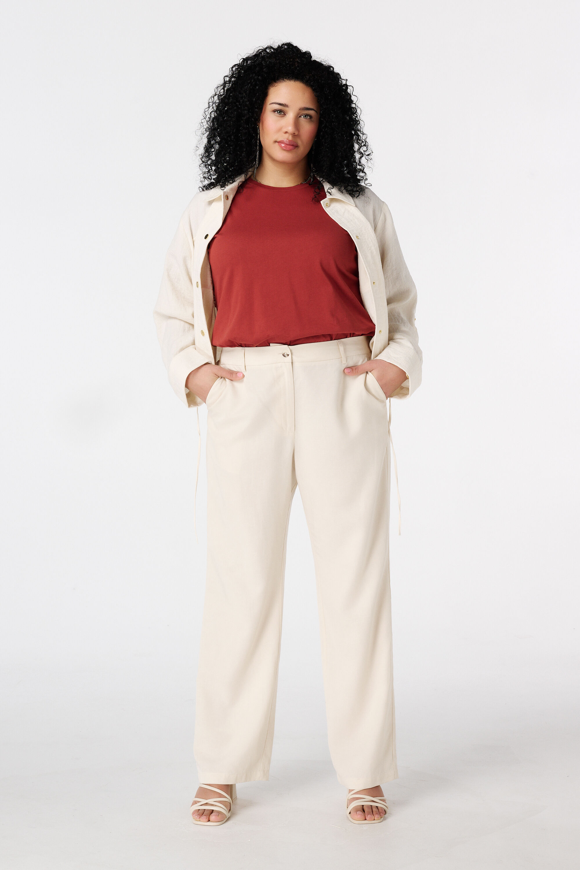 T-Shirt mit Broderie image number 5