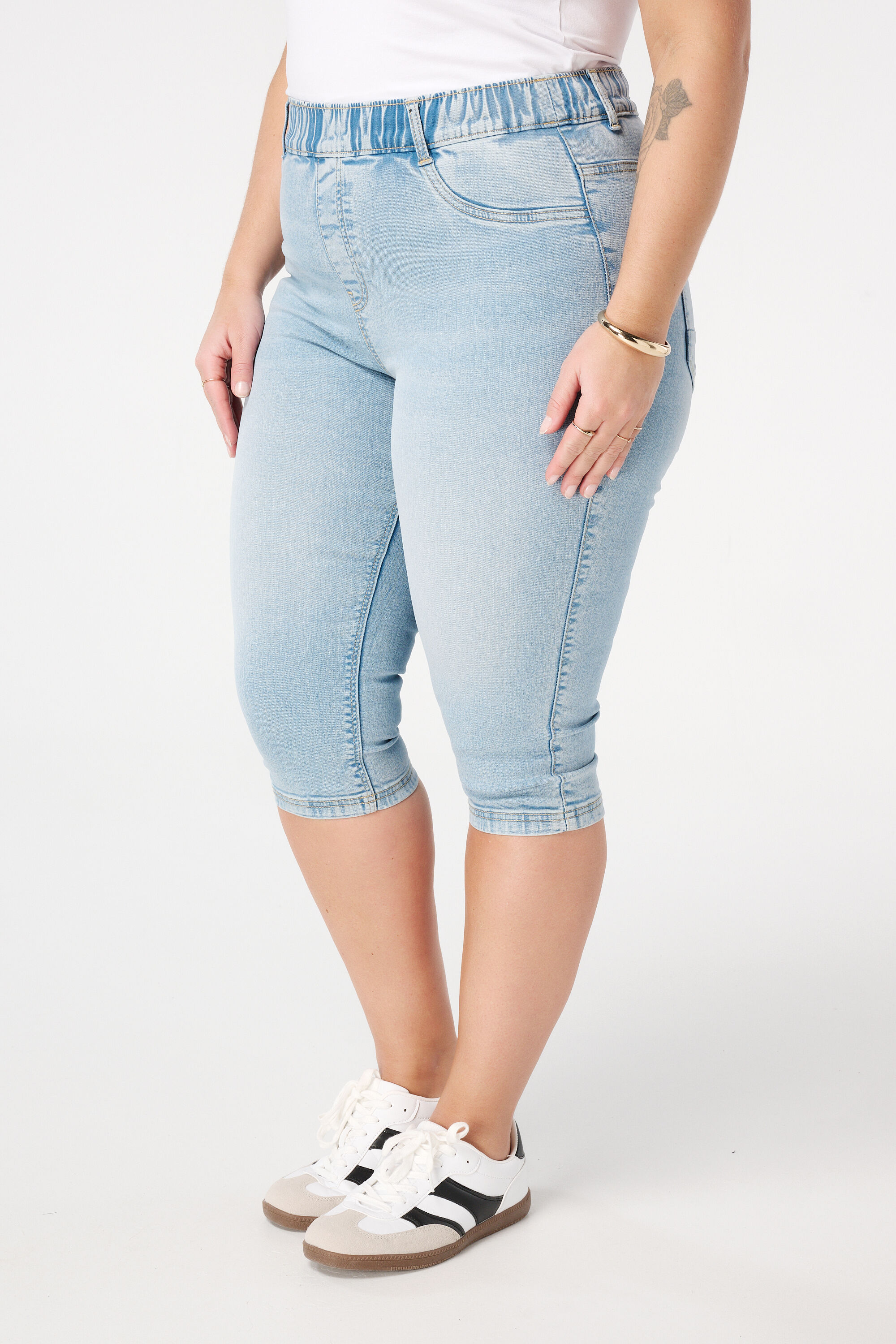 Capri-Treggings  image number 5