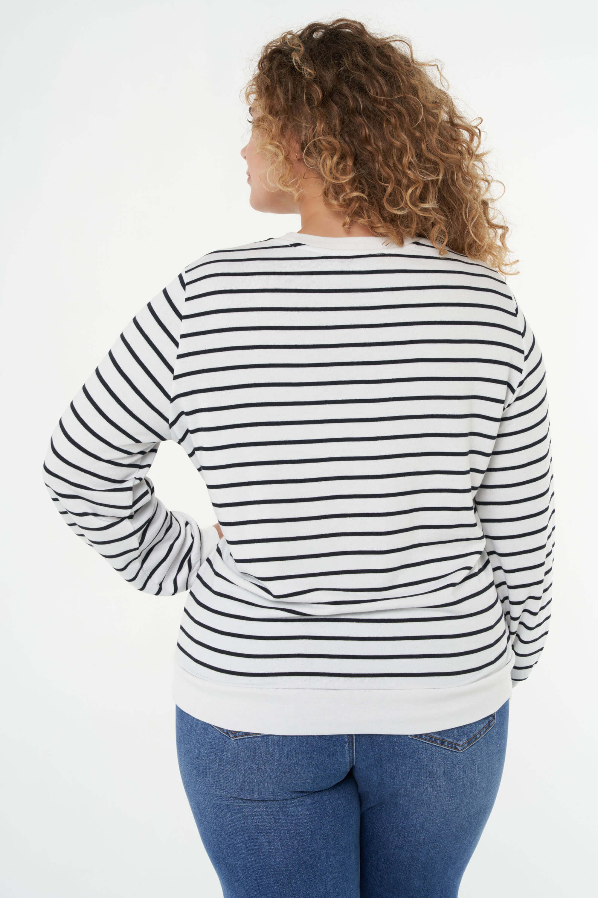 Pullover mit Text-Print image number 4