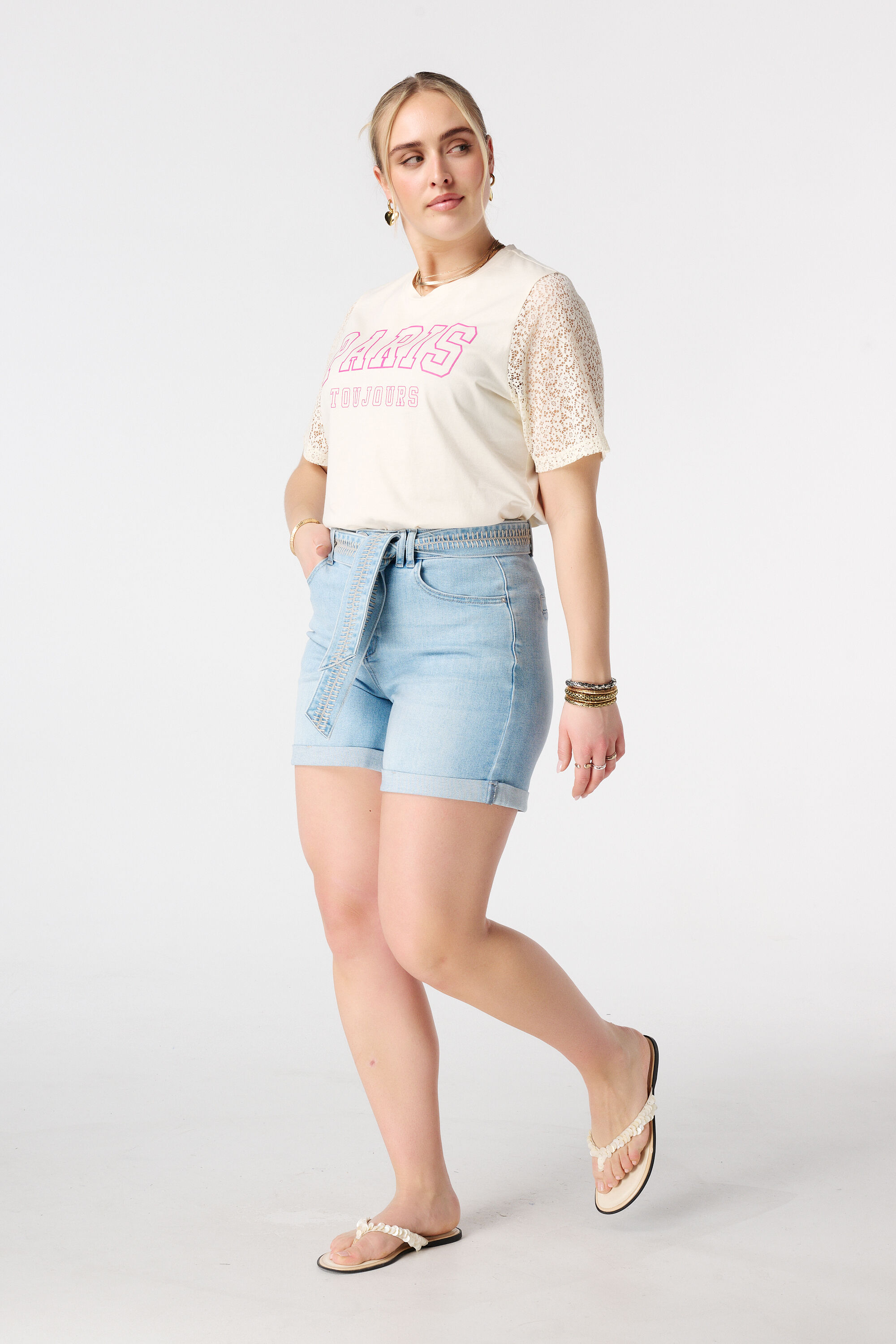 T-Shirt mit Spitzen&auml;rmeln image number 5