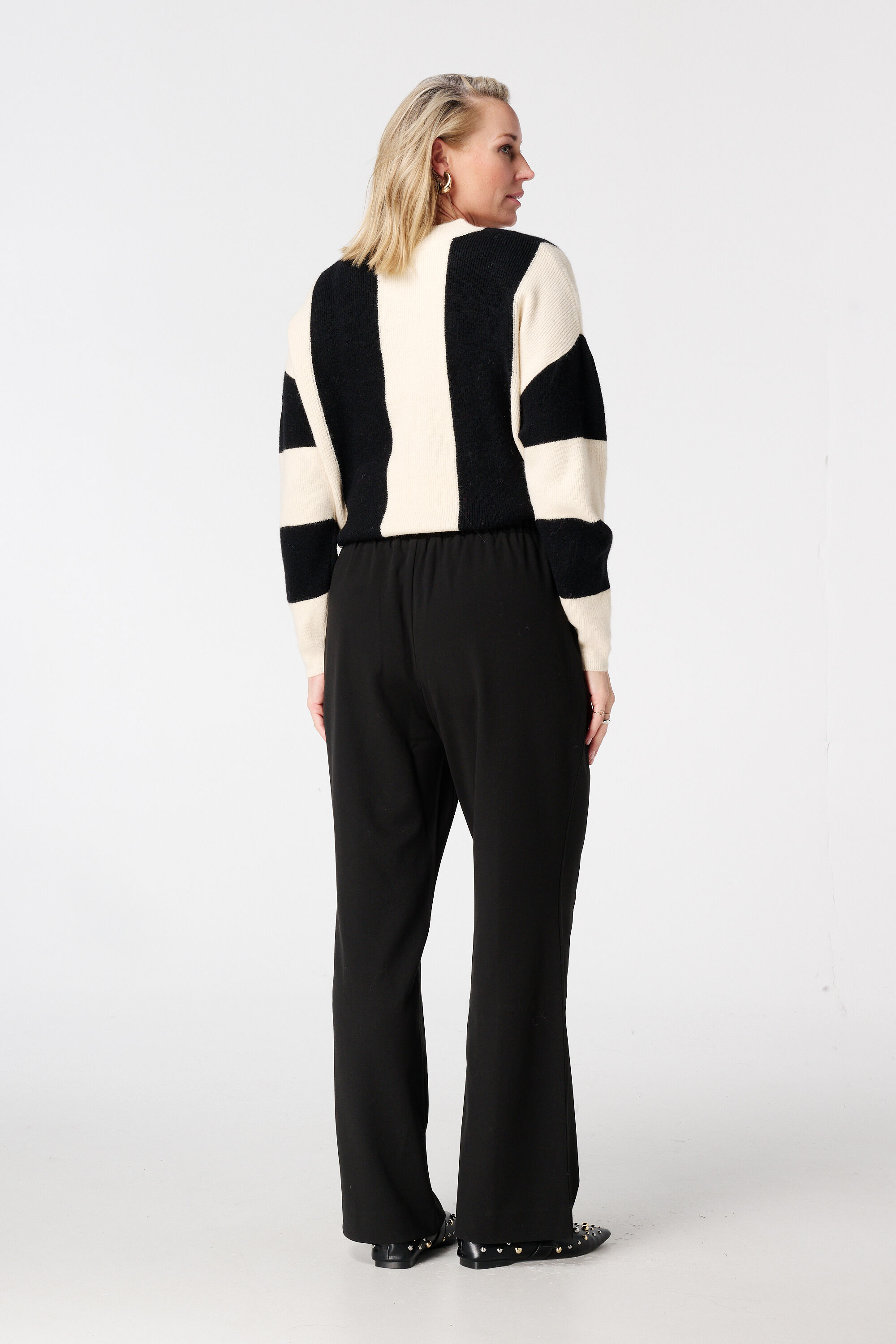 Gerade geschnittene Hose mit Tunnelzug image number 3