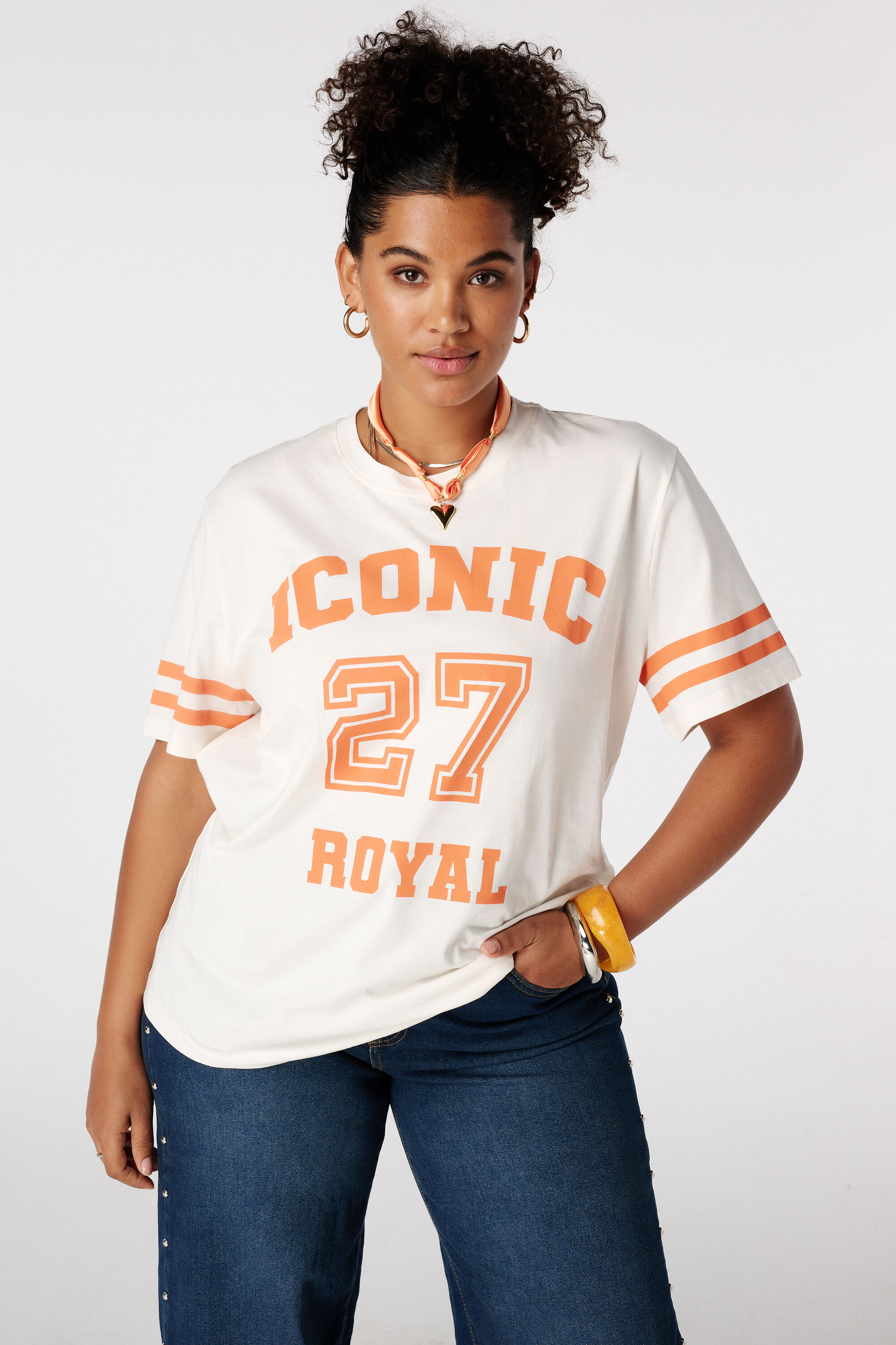 T Shirt mit Text image number 0