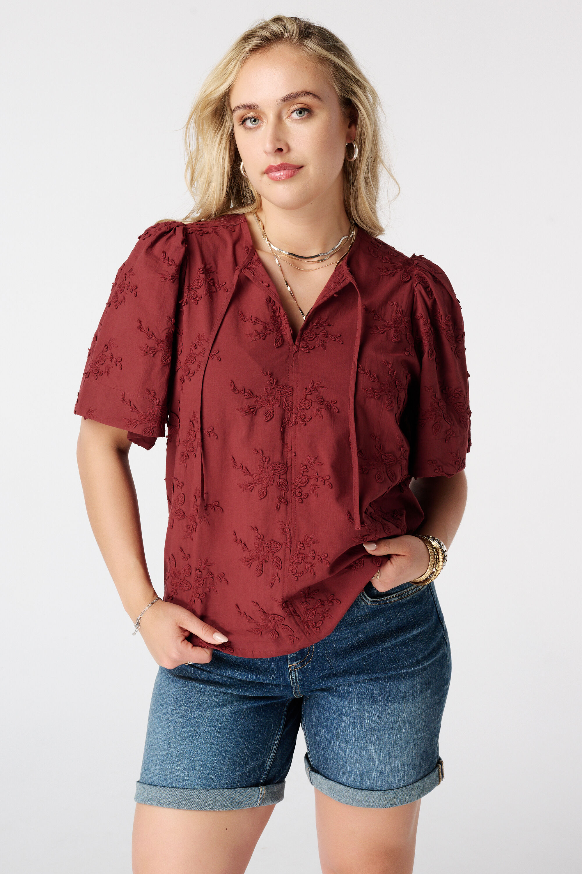 Baumwollbluse mit Stickerei