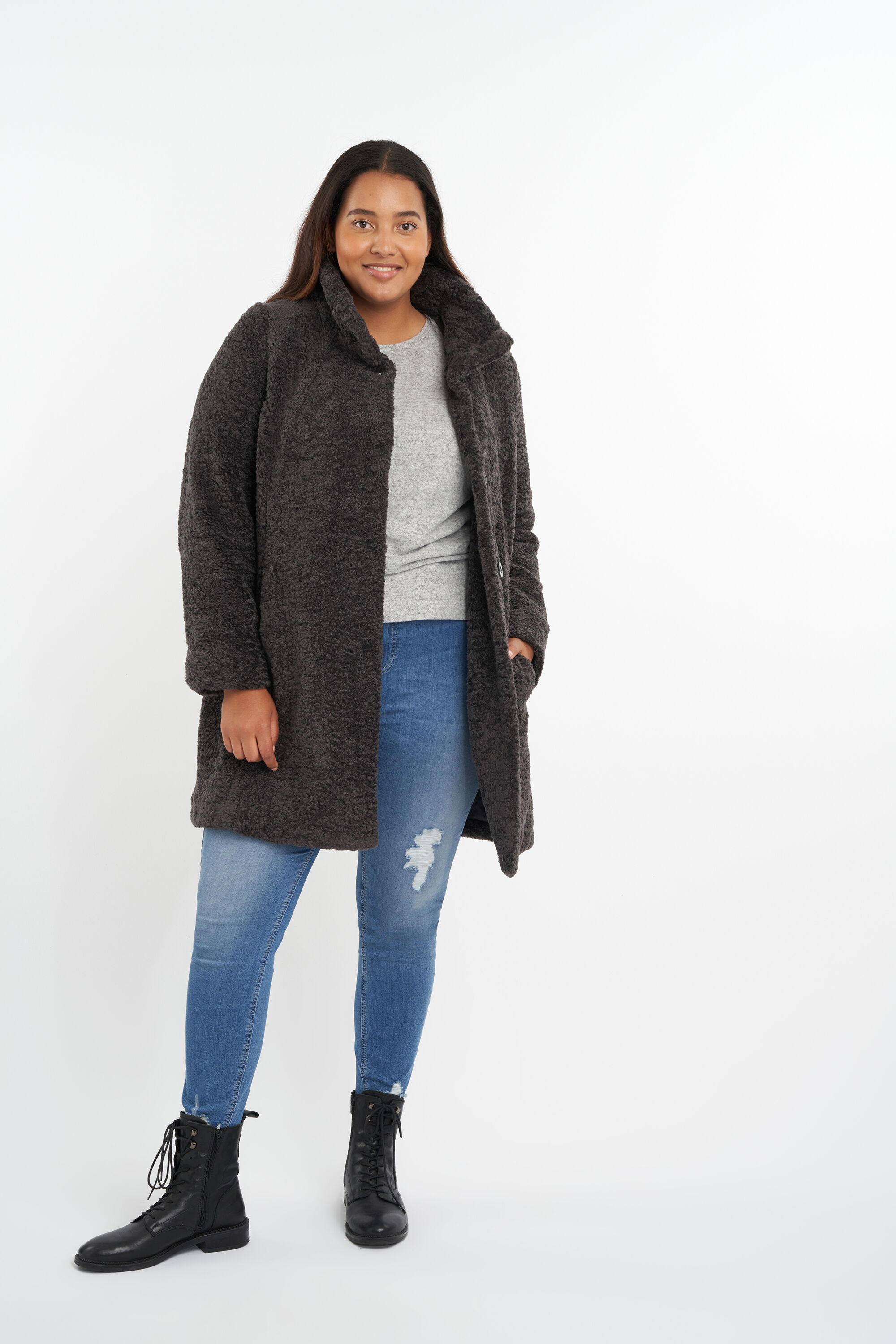 Gerade geschnittene Jacke image number 5