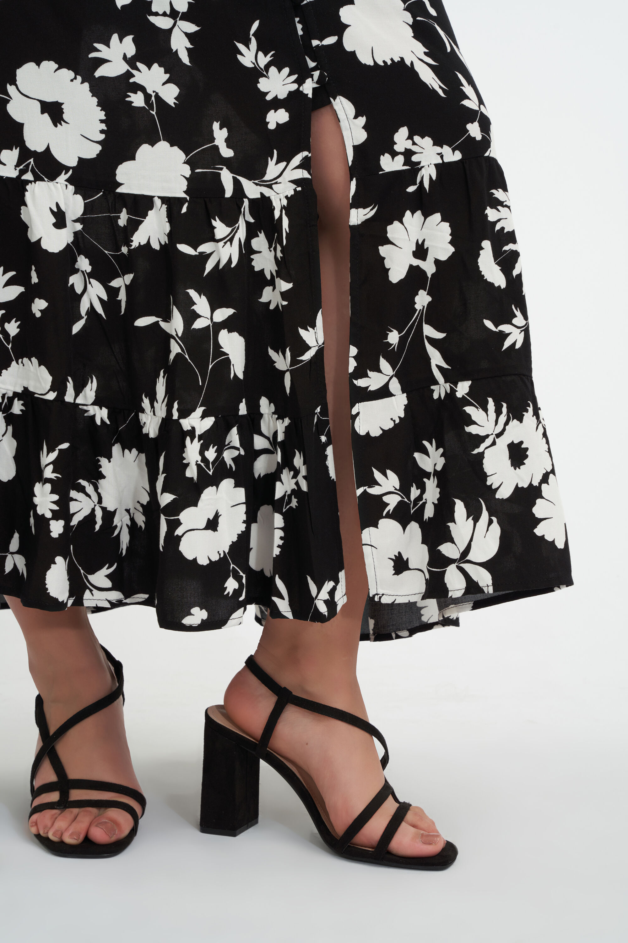 Langes Kleid mit Print image number 6