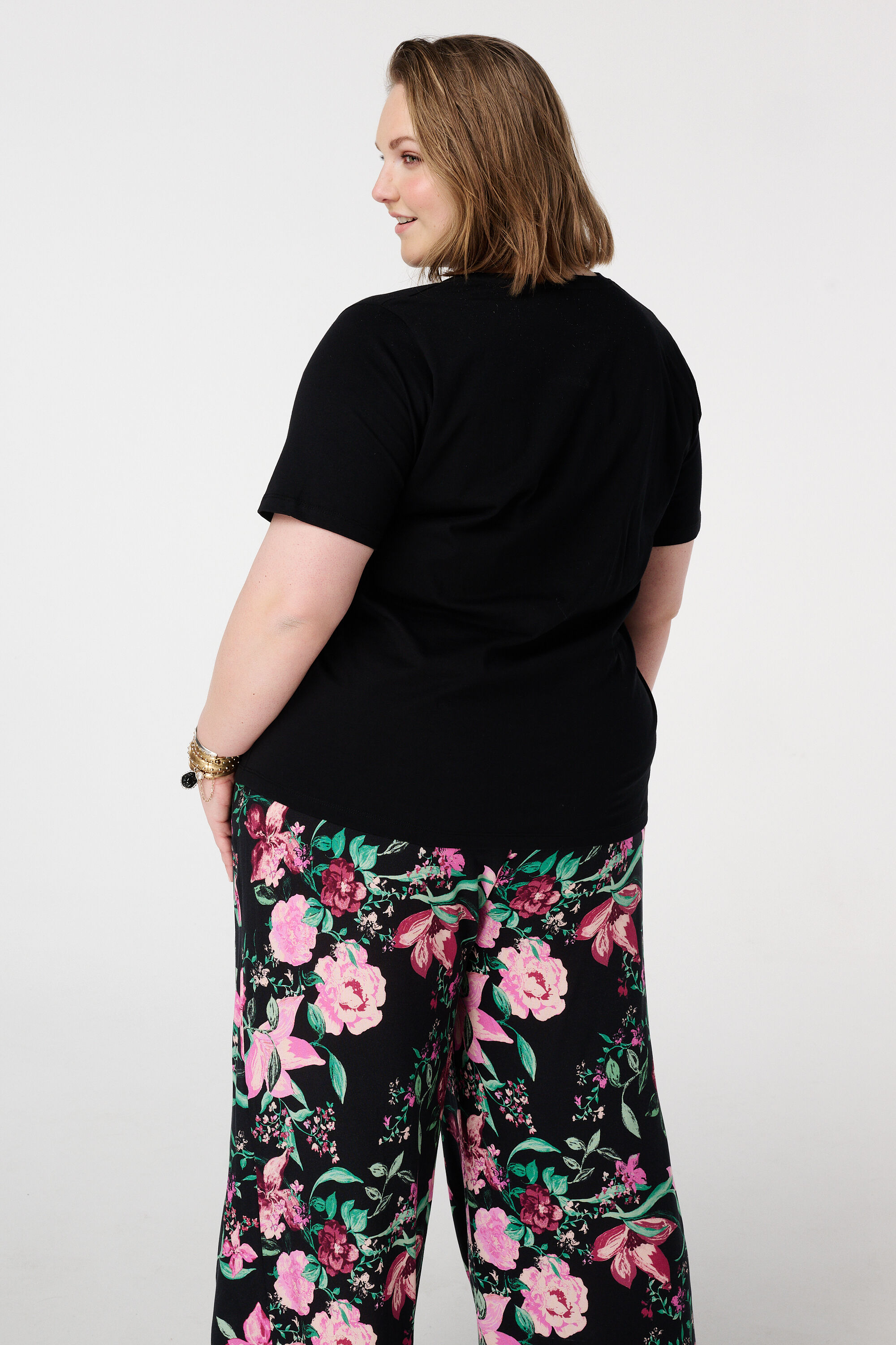 T Shirt mit Motiv image number 3