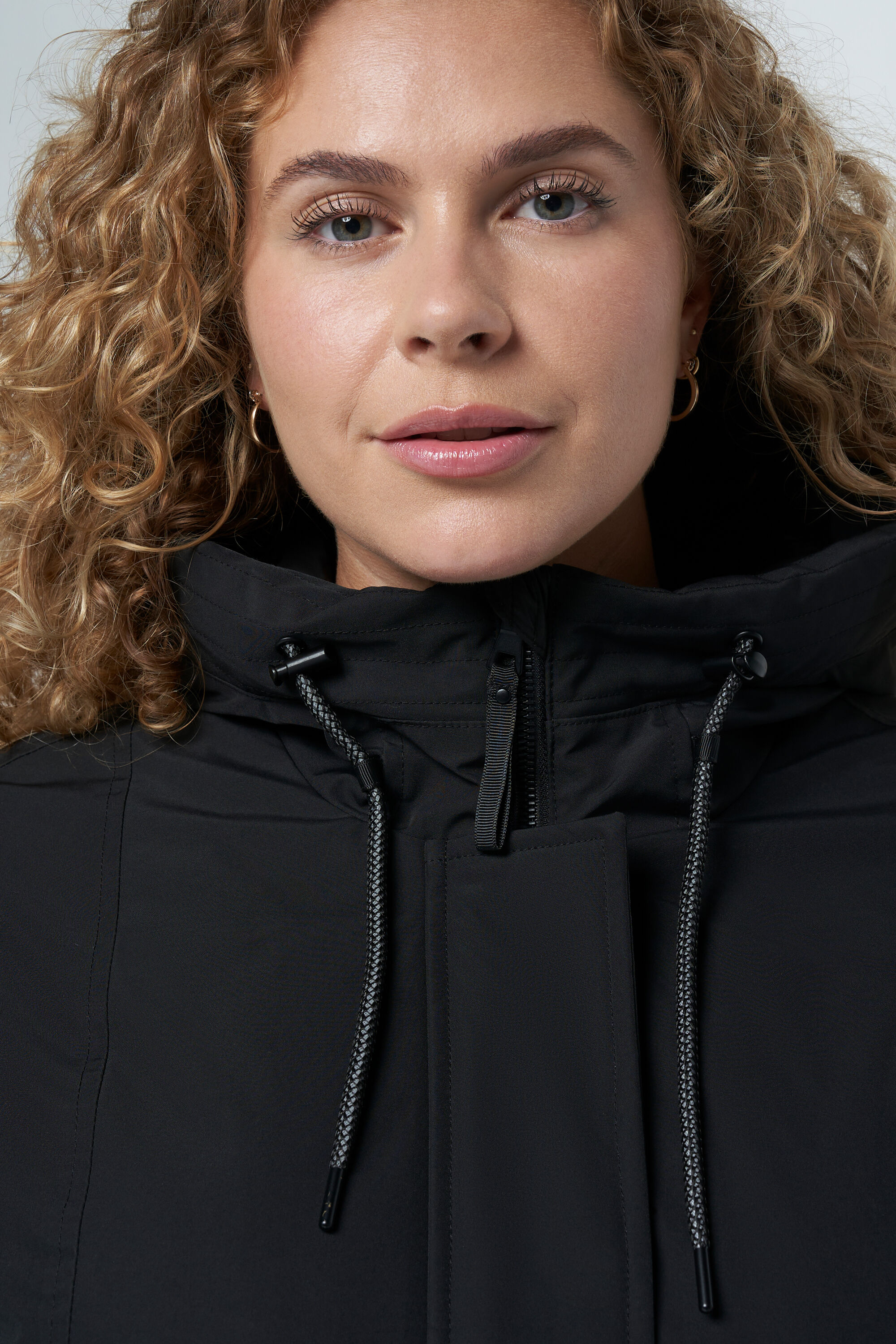 Jacke mit Kapuze  image number 4