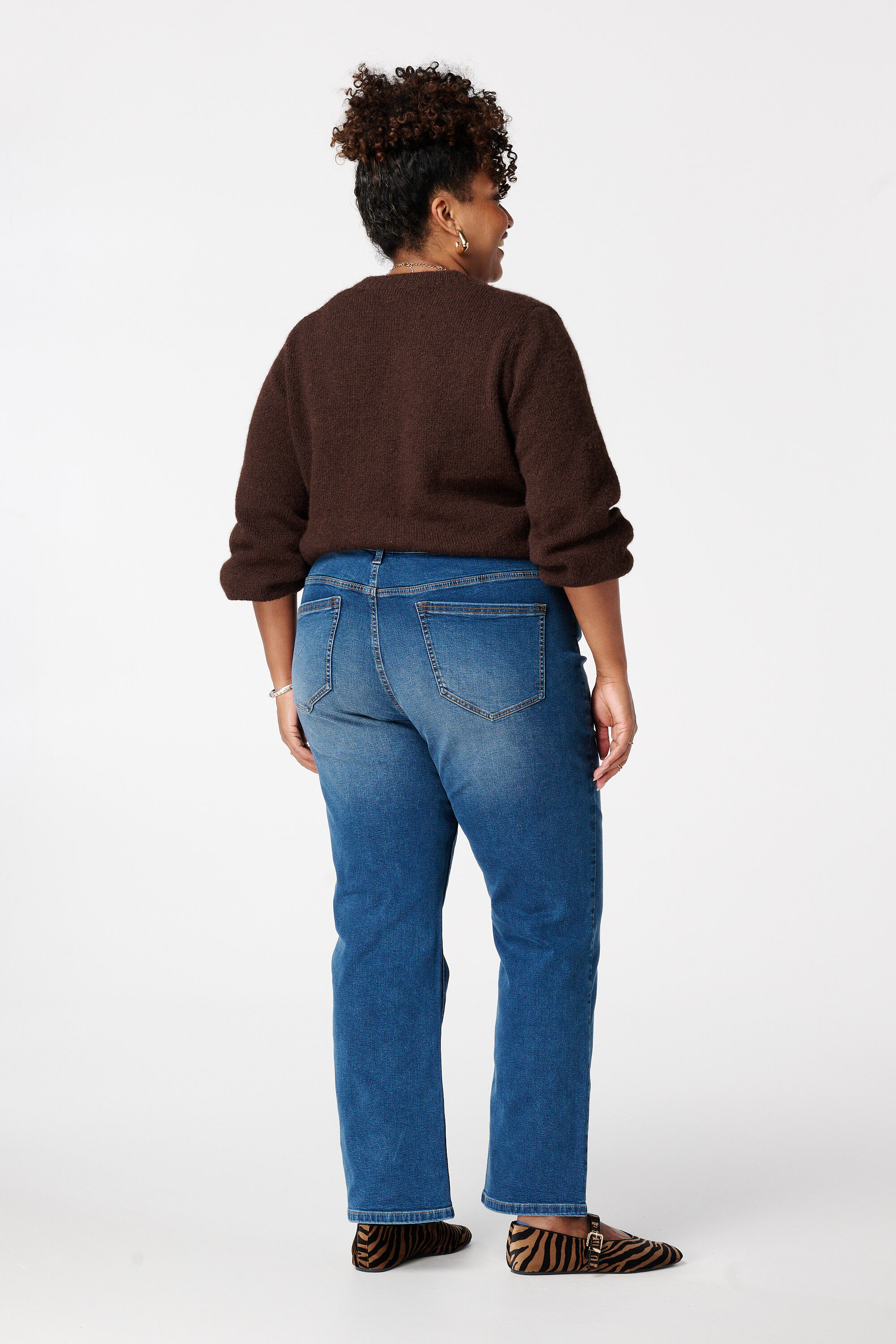 Jeans mit geradem Bein LILY image number 3