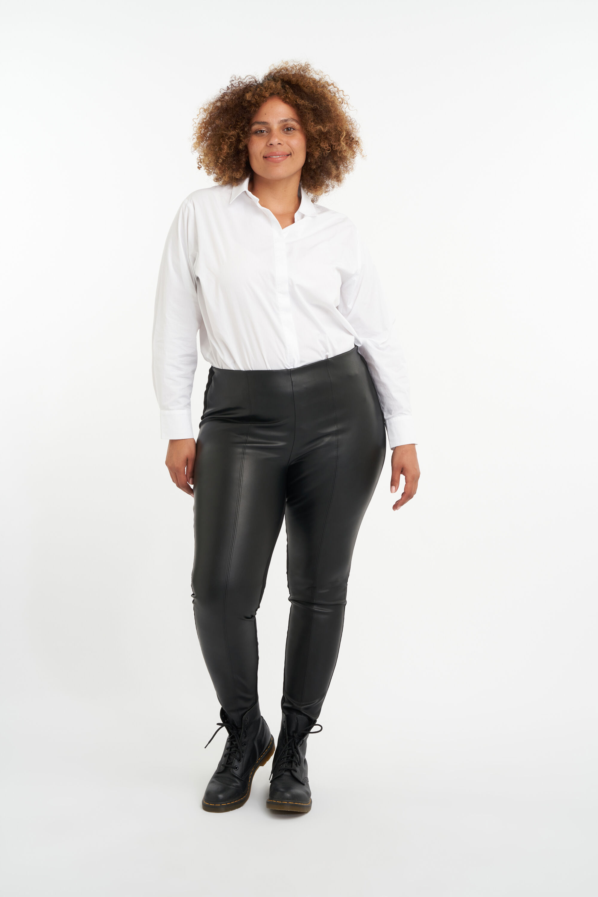 Kunstleder-Leggings  image number 4