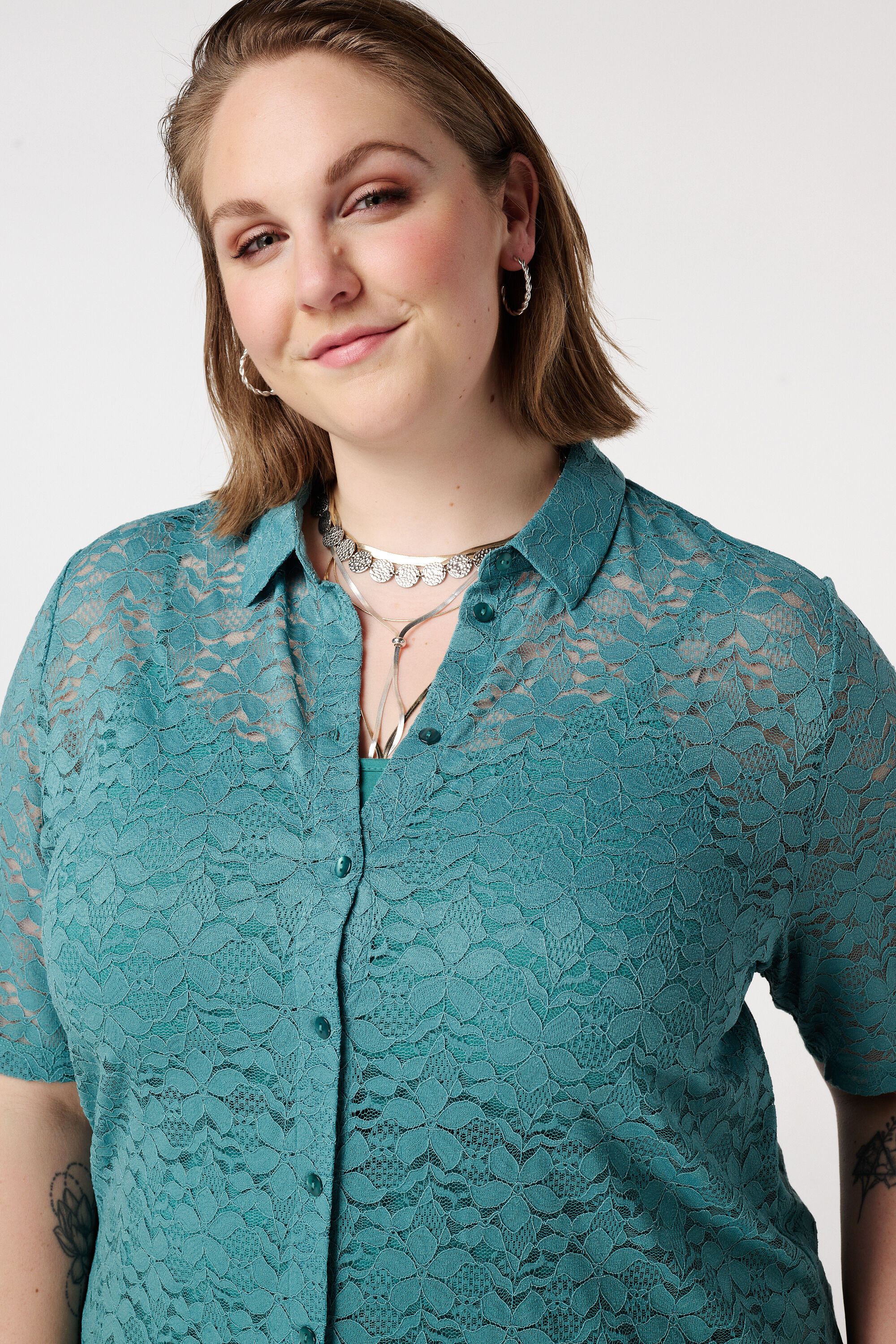 Spitzenoberteil mit kurzen &Auml;rmeln image number 4