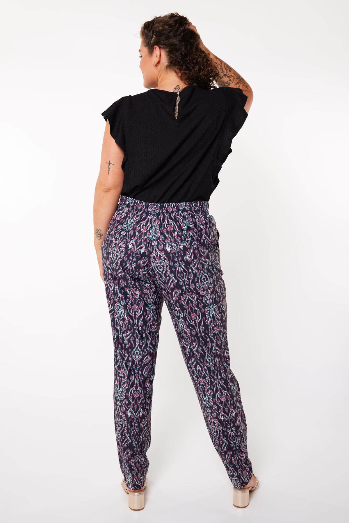 Hose aus Reisestoff  image number 4